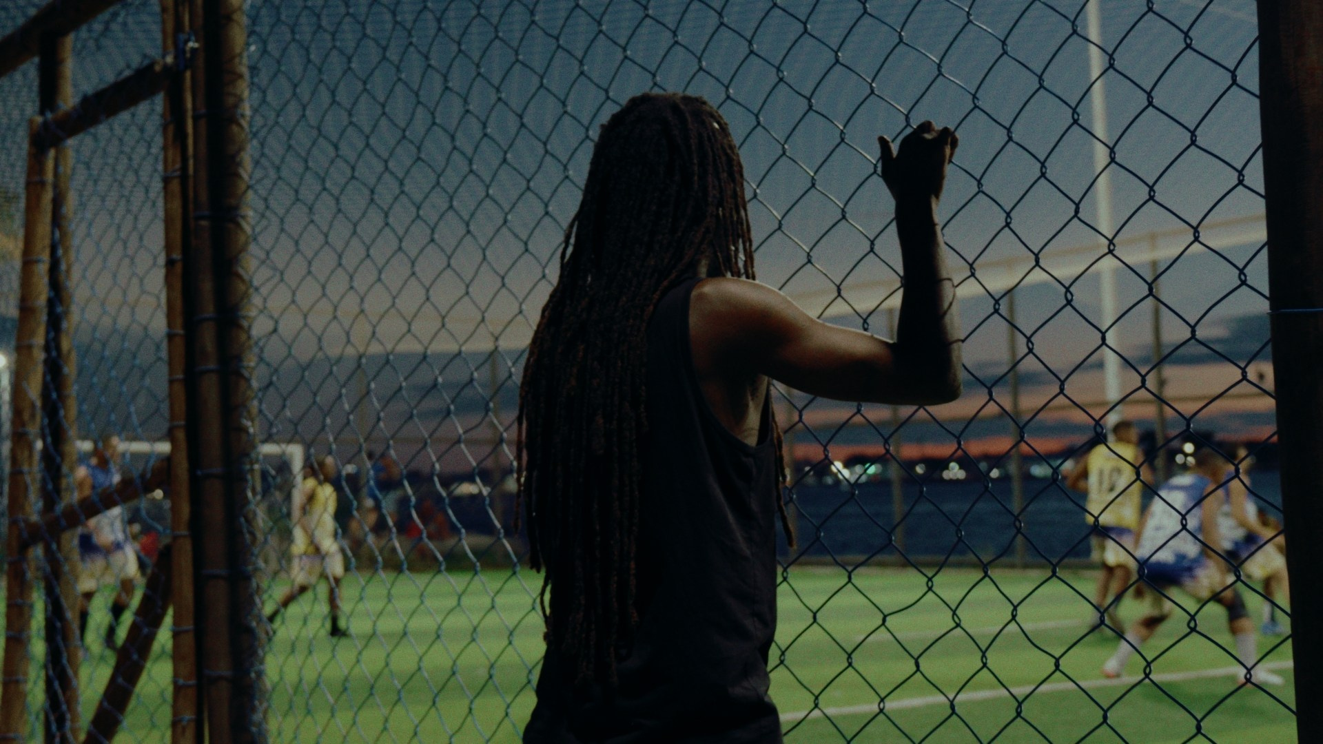 Ubuntu — Minitereo Público SoundSystem Ft. Jesse Royal