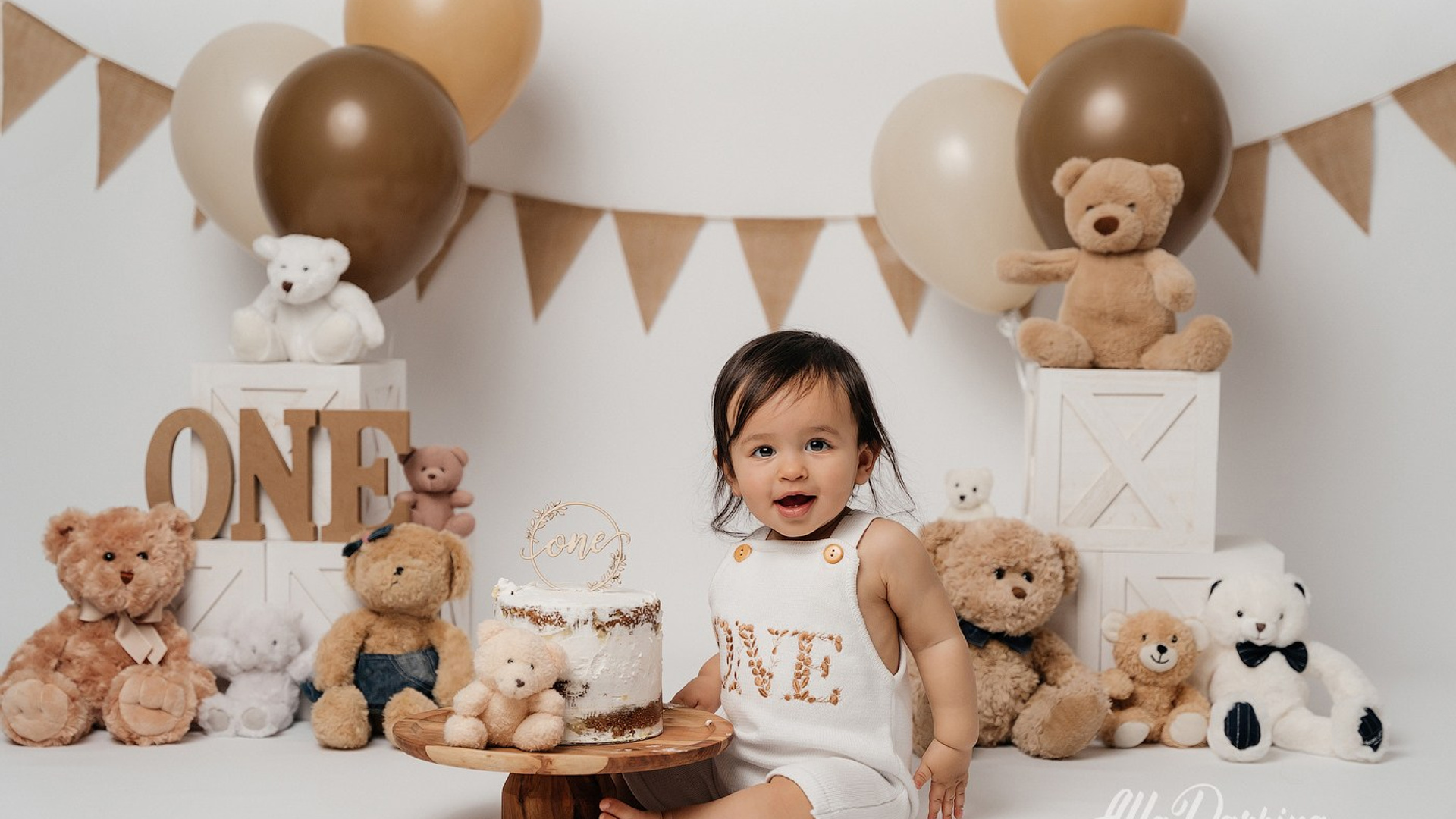 Christmas mini sessions 2020| Sydney. Newborn and family photographer. Hills District. Sydney