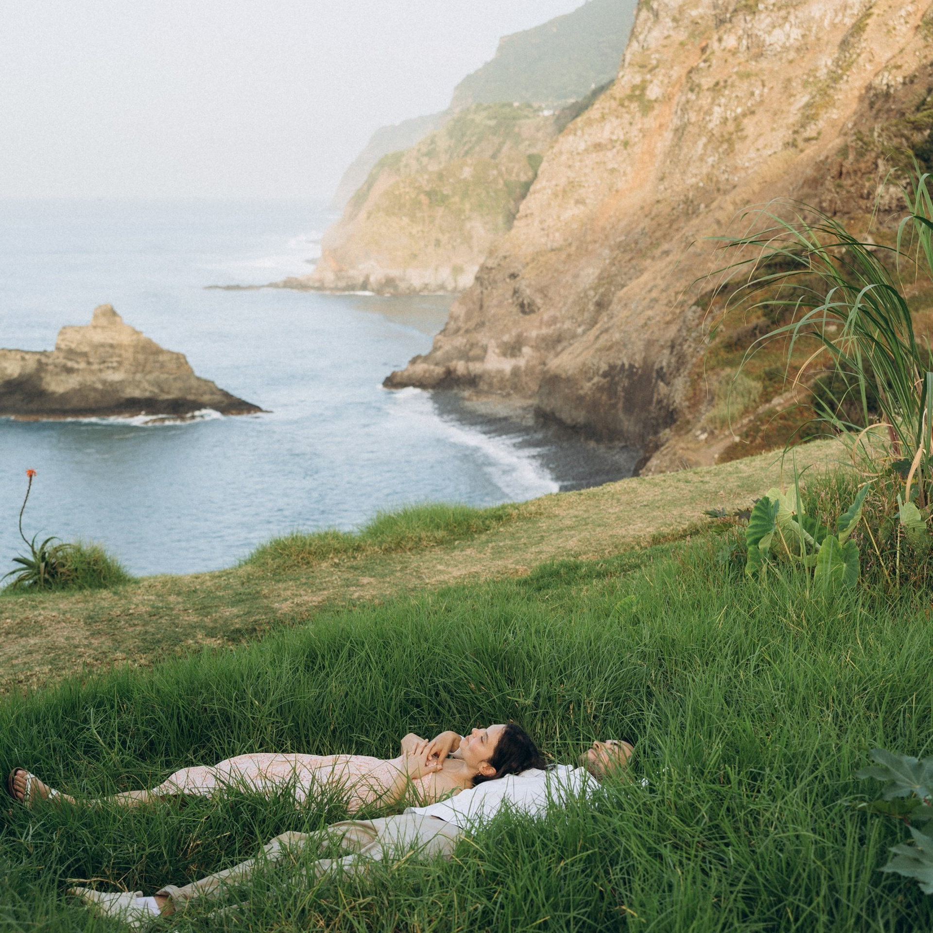 Madeira photographer for couples, proposals, elopements & weddings | Tatiana