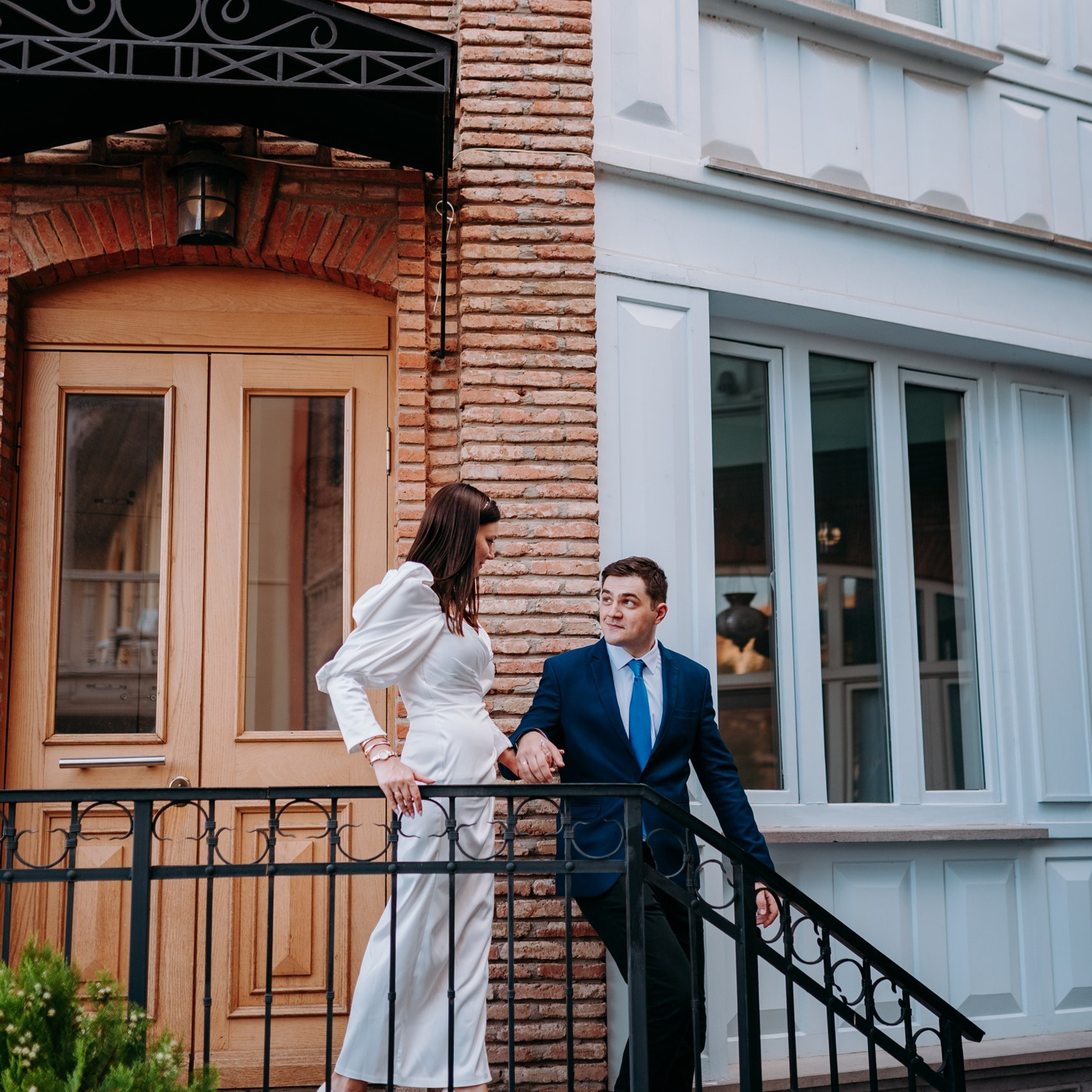 Официальная роспись в Тбилиси. Art Event Studio — Wedding in Georgia with professionals