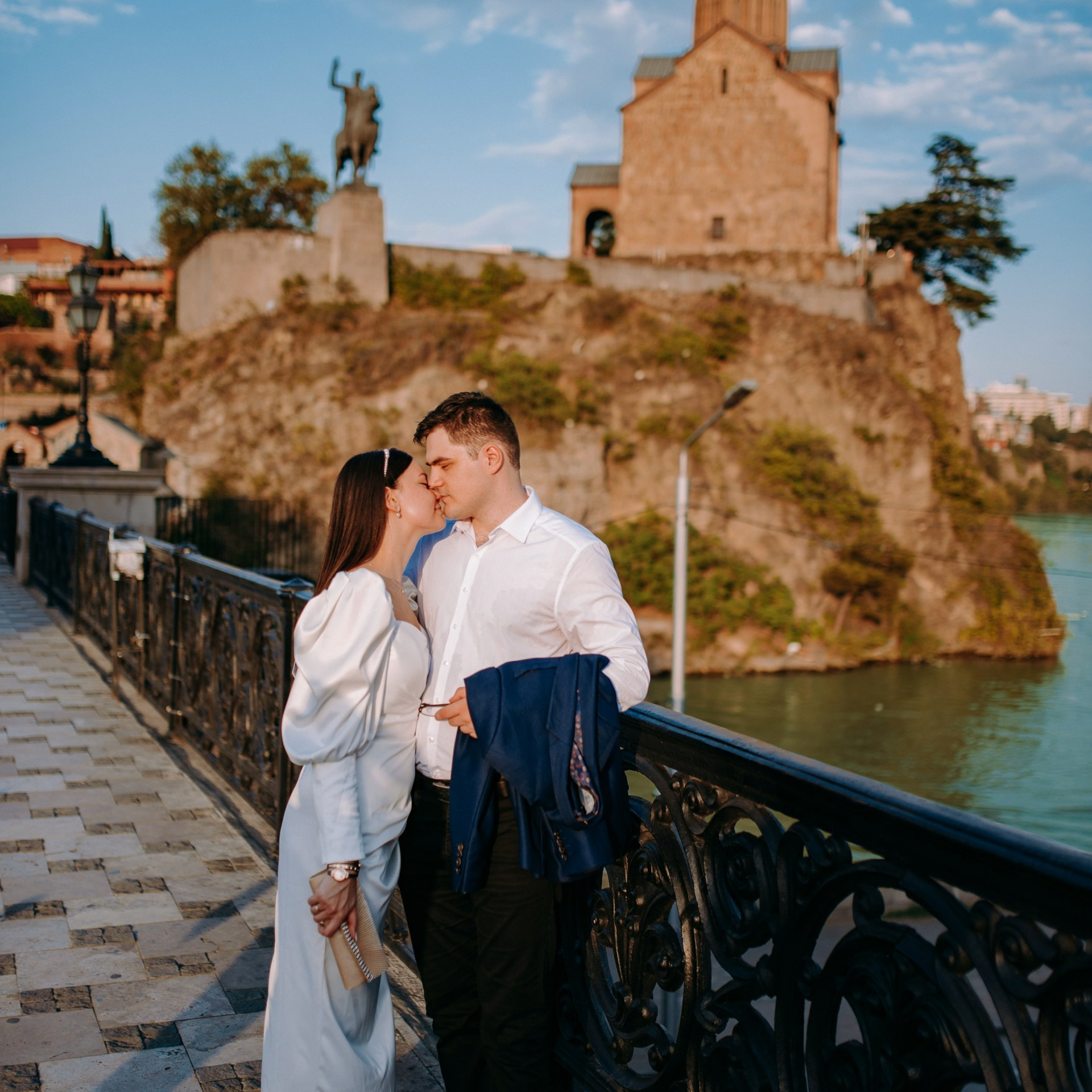 Официальная роспись в Тбилиси. Art Event Studio — Wedding in Georgia with professionals