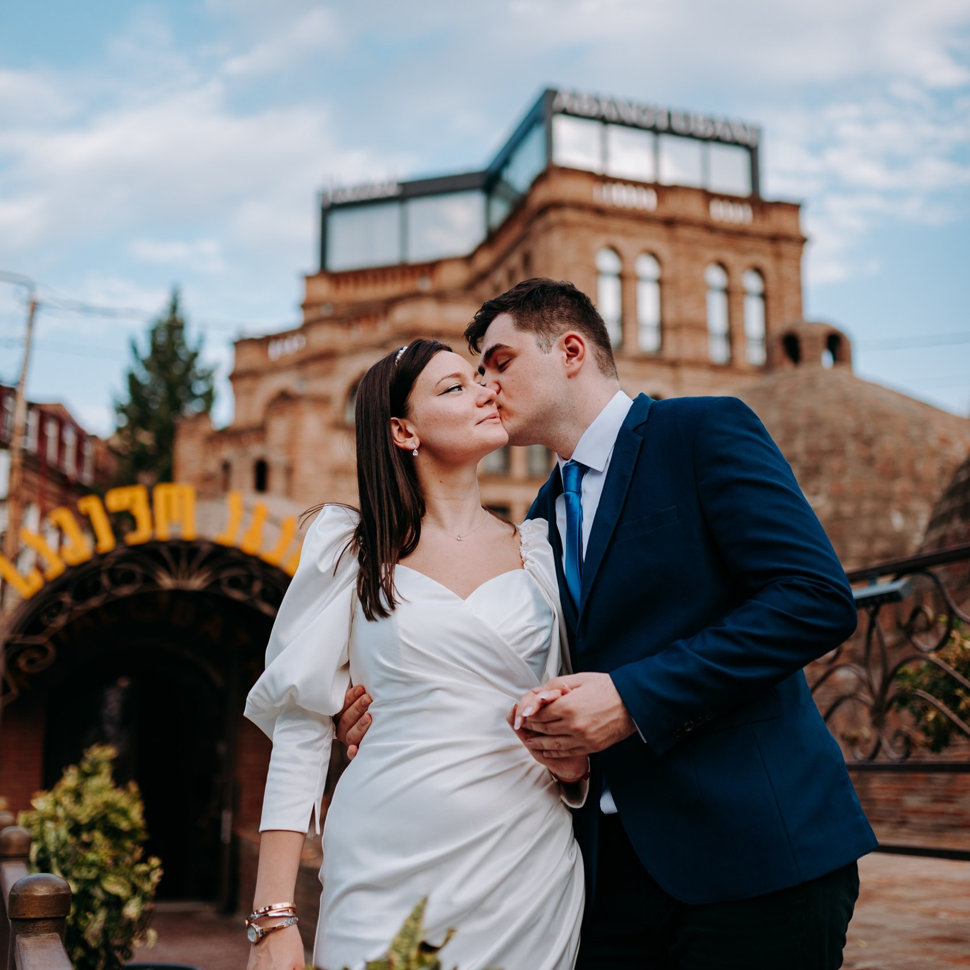 Официальная роспись в Тбилиси. Art Event Studio — Wedding in Georgia with professionals