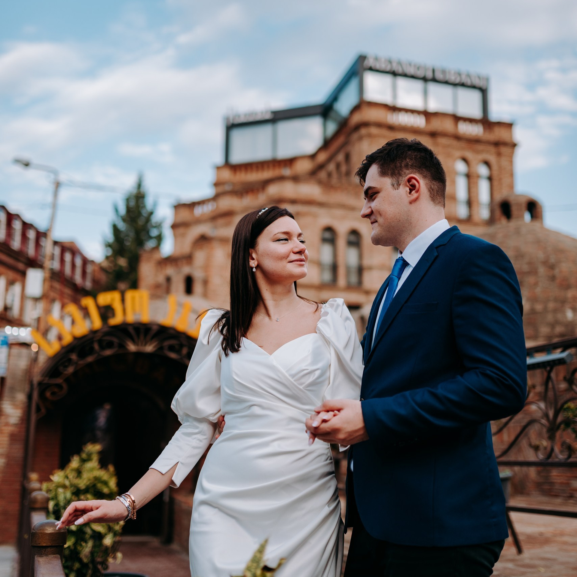 Официальная роспись в Тбилиси. Art Event Studio — Wedding in Georgia with professionals