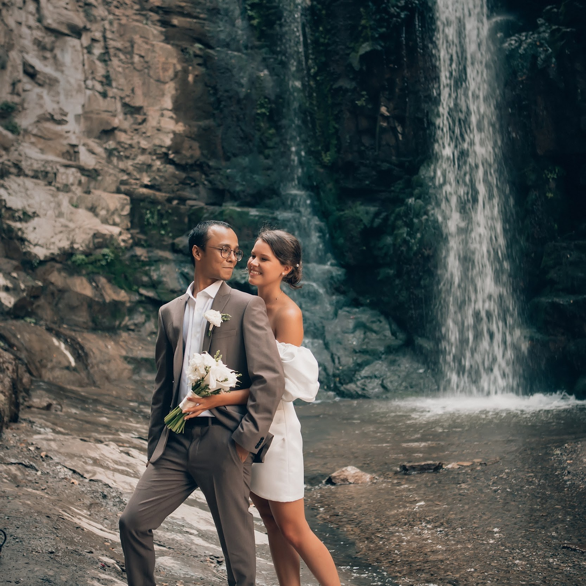 Civil Marriage in Tbilisi, Georgia. Арт Ивент Студио — Свадьбы и мероприятия в Грузии 💜
