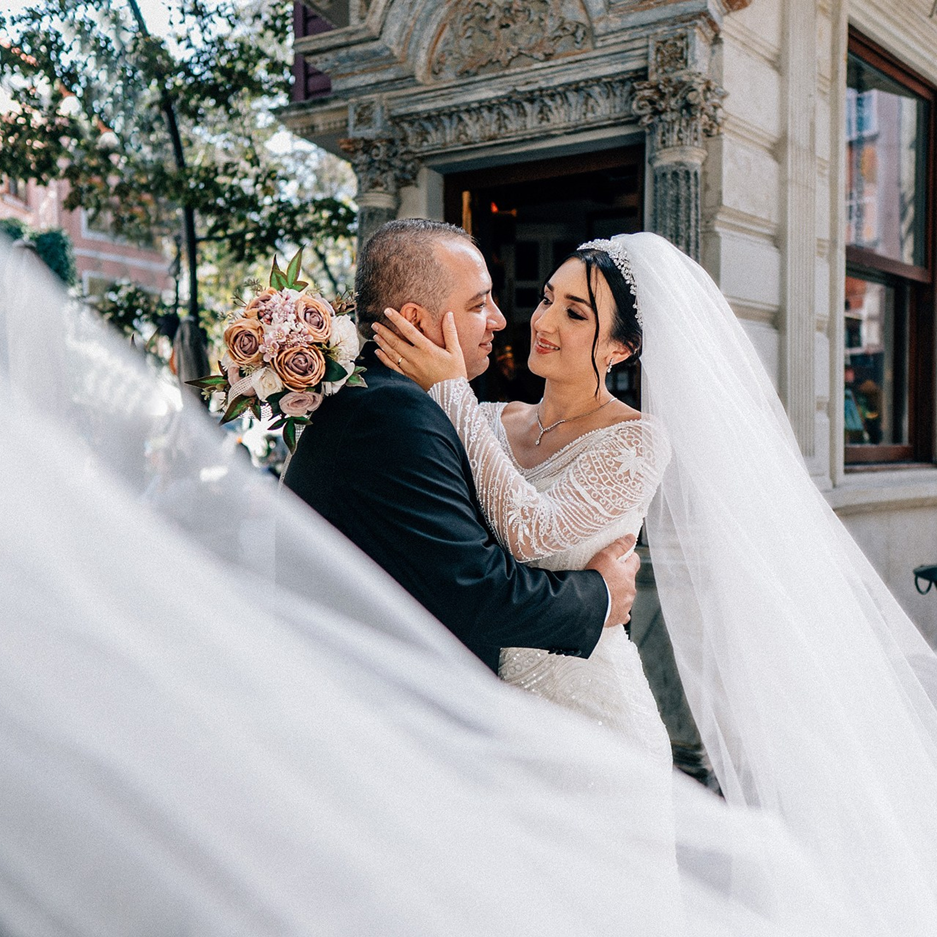 Фотосессия в Стамбуле. Фотограф в Стамбуле. Лайфстайл фотограф в Стамбуле Анатолий. Фотосессии на крышах с чайками