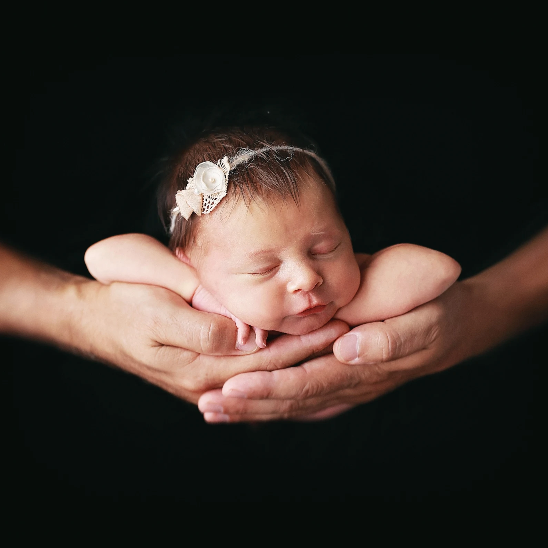 REVIEWS. Irene Chaikeen | Maternity and newborn photoshoot in Essex/London