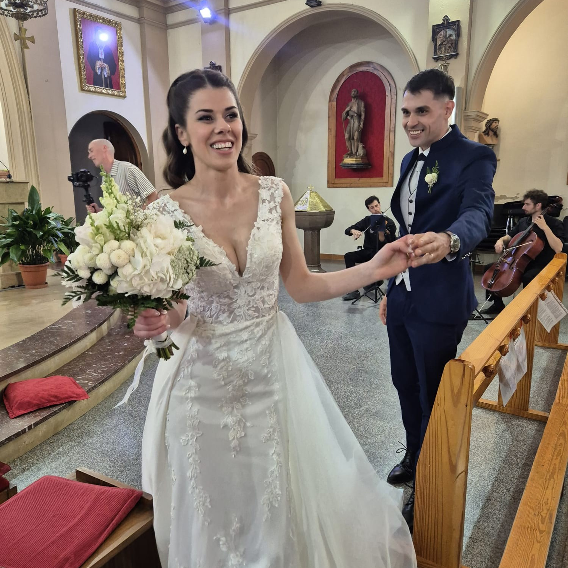 Reseñas. Fotógrafo de retrato, familia y reportajes en Valencia | España | Europa Vitalii Lumier