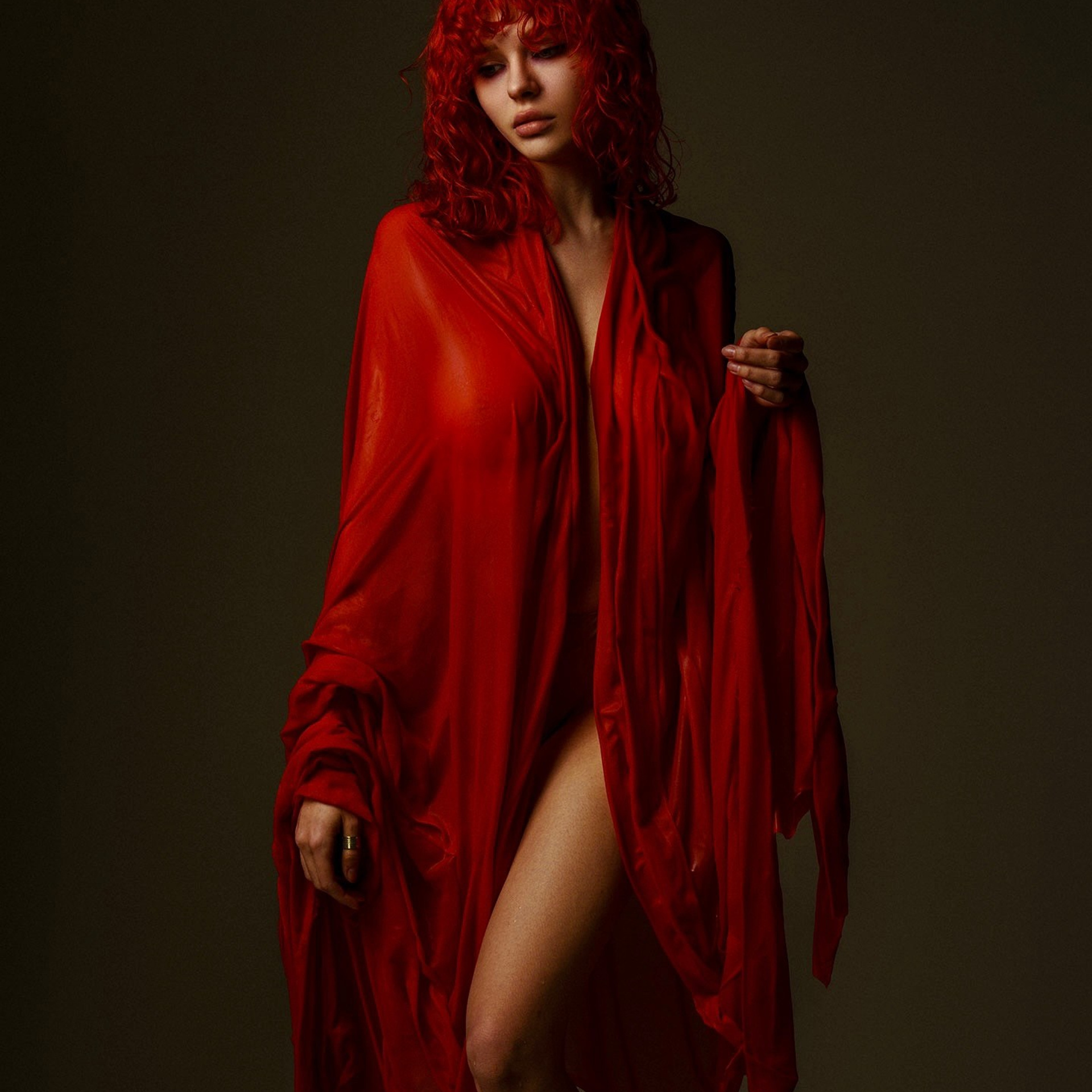 PORTRETE. Fotografie artistică și reportaj evenimente by Artur Okami