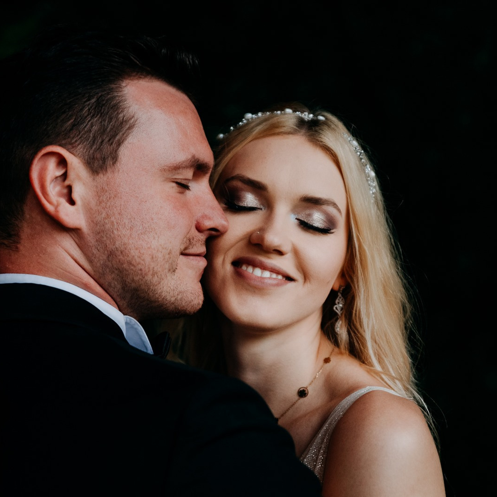 OPINIE • Szpakowicz-studio.pl - Fotograf Aleksander Szpakowicz. Fotograf Ślubny Warszawa - Sesje Biznesowe Rodzinne Eventy