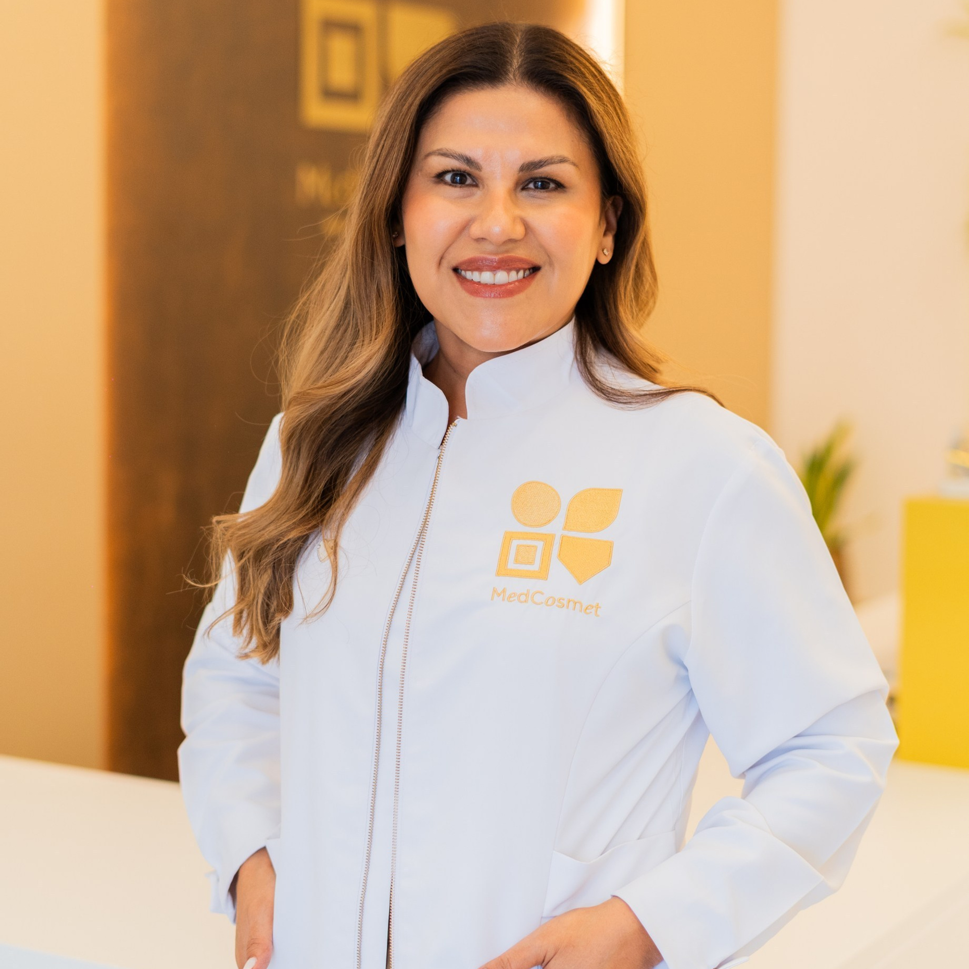 Dra. Maribel Quiroz — Clínica MedCosmet