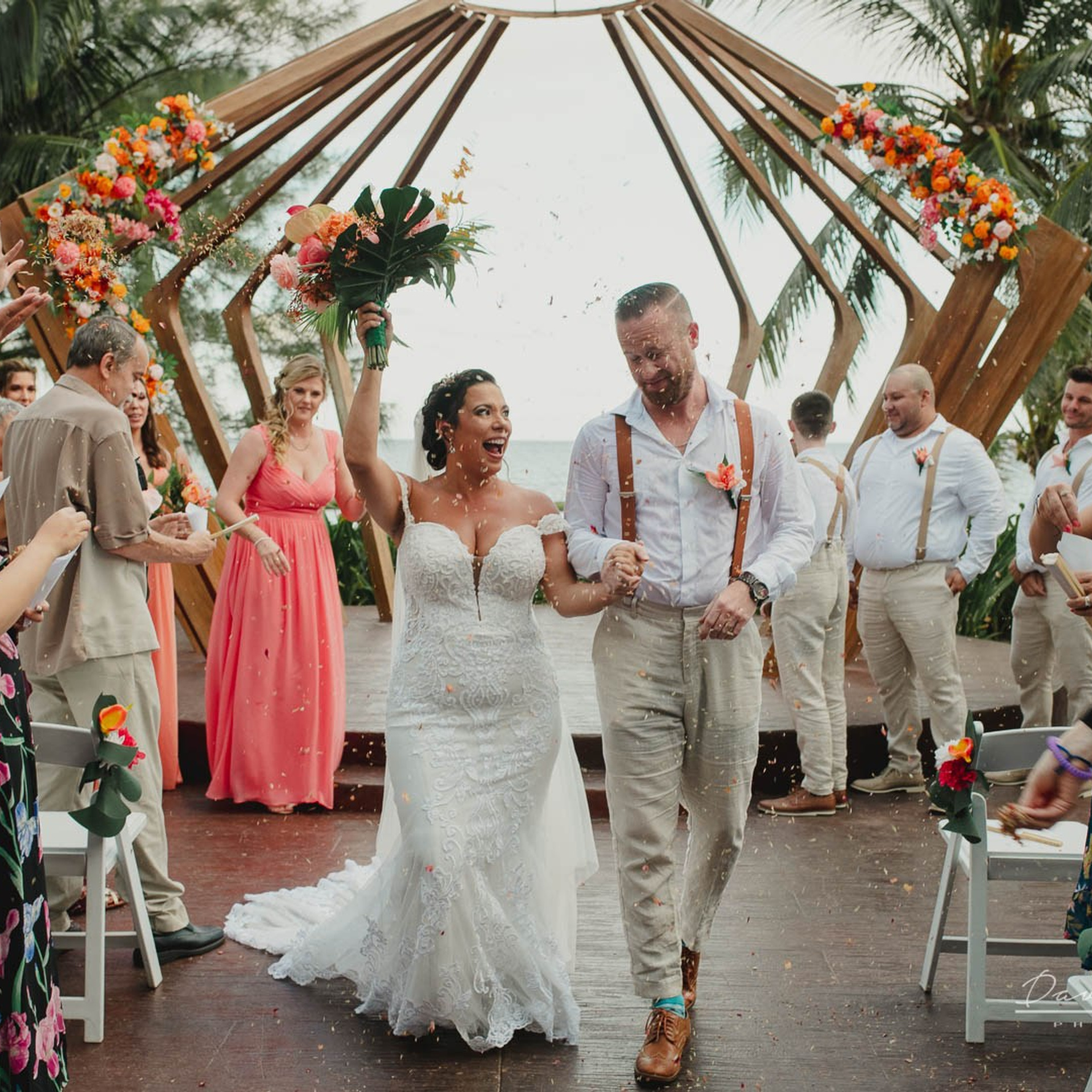 Happy Couples Testimonials. Destination wedding photographer based in Cancun and Riviera Maya with service worldwide