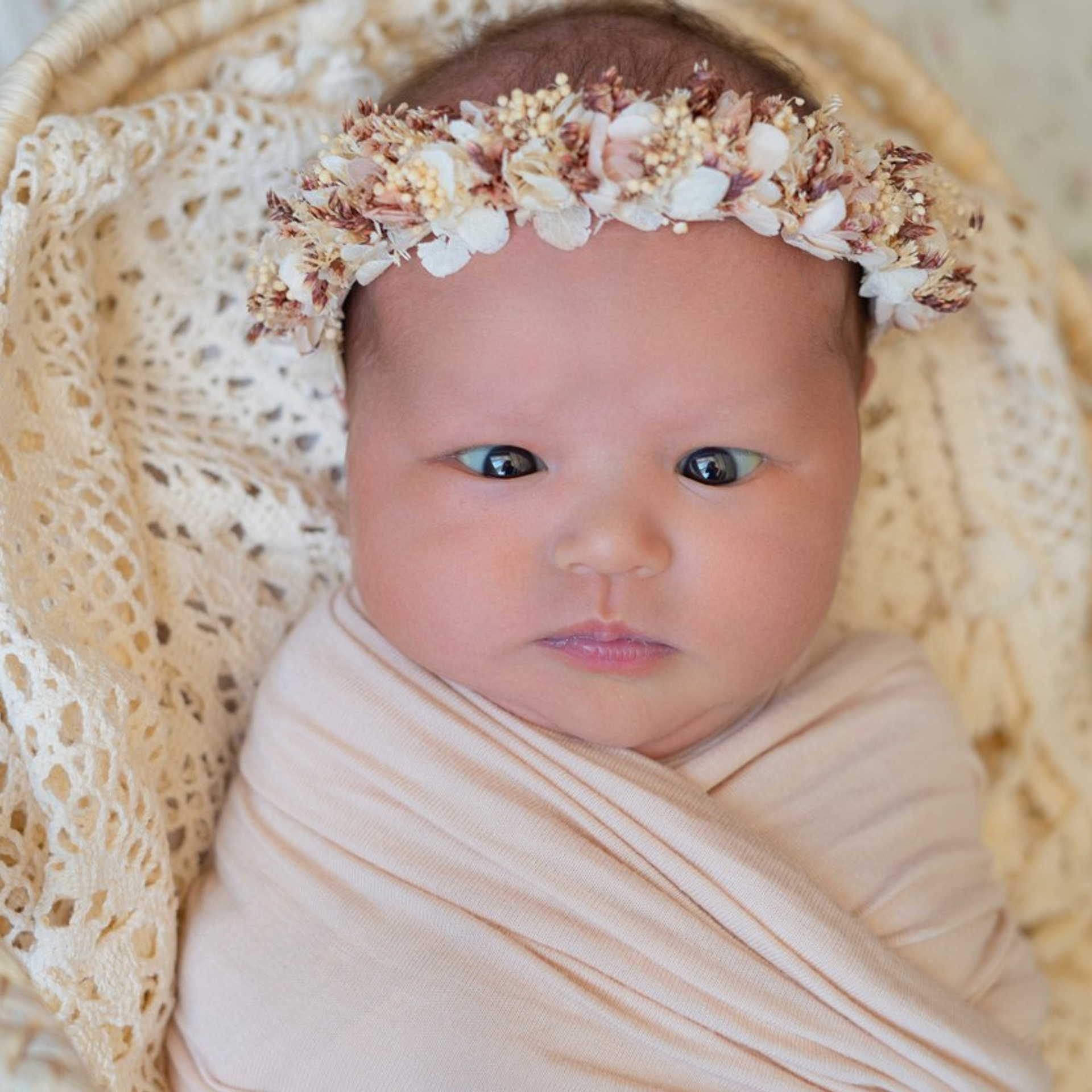 Testimonials. Newborn Photographer and life casting in Dubai Dariya Saeed