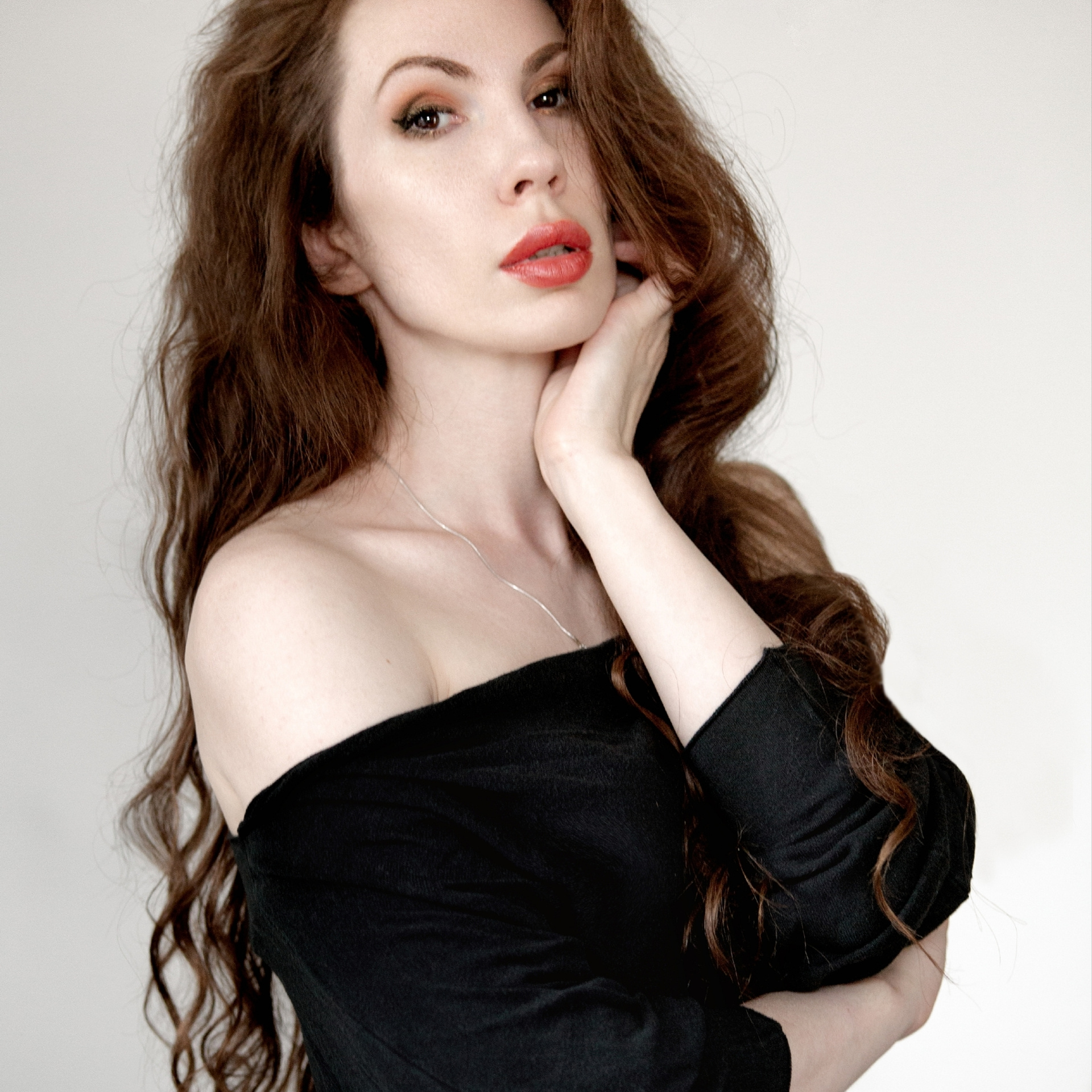 Написать отзыв. Профессиональный фотограф в Таллинне Анастасья