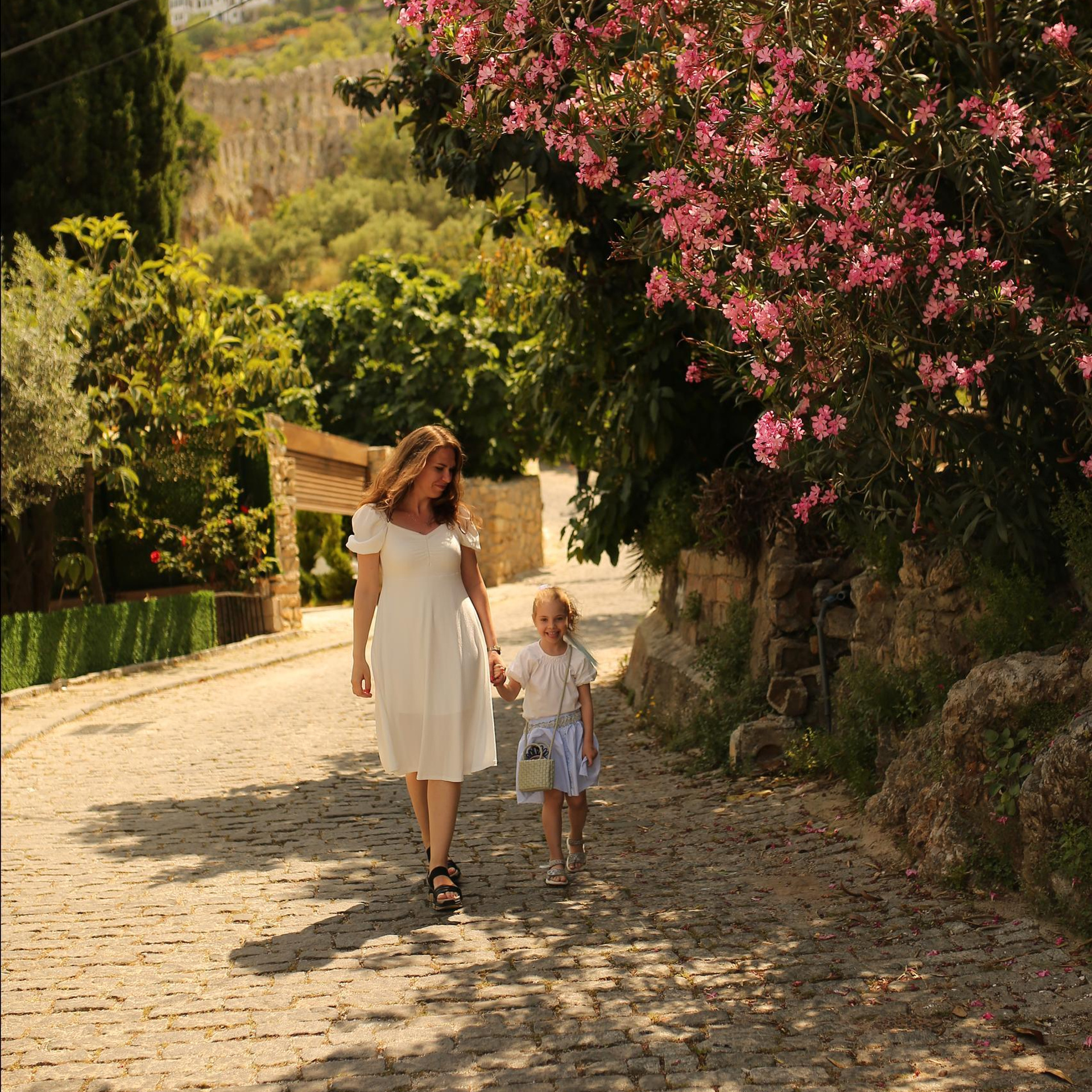 Отзывы о фотографе Алсу Девели. Alsu Develi, Photographer in Turkey, Alanya, Side, Belek, Antalya, Kemer, Turkiye. Photoshooting in Alanya. Photosession in Belek, Side