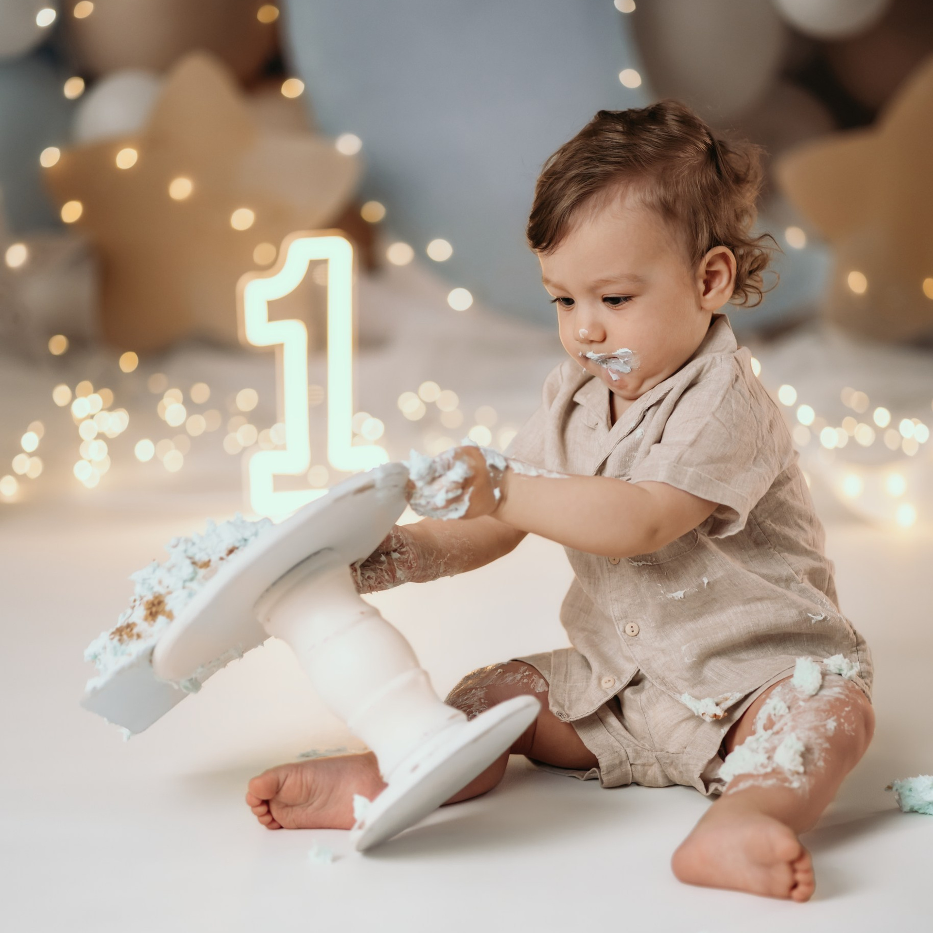 RECENZIJE. DEČIJI FOTOGRAF BEOGRAD|FOTOGRAFISANJE KRŠTENJA|CAKE SMASH