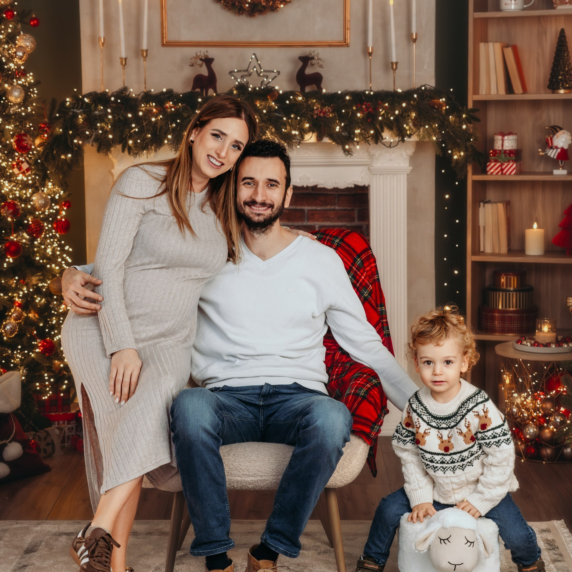 RECENZIJE. DEČIJI FOTOGRAF BEOGRAD|NOVOGODISNJE FOTOGRAFISANJE|CAKE SMASH