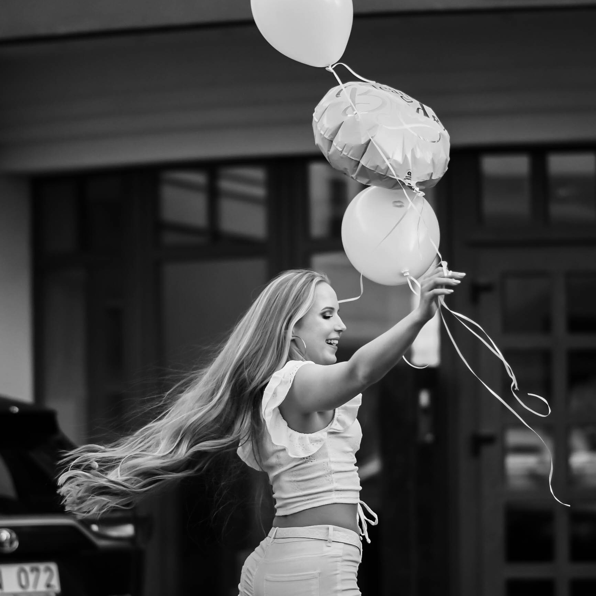 Elvyros mergvakaris. Photographer from Vilnius