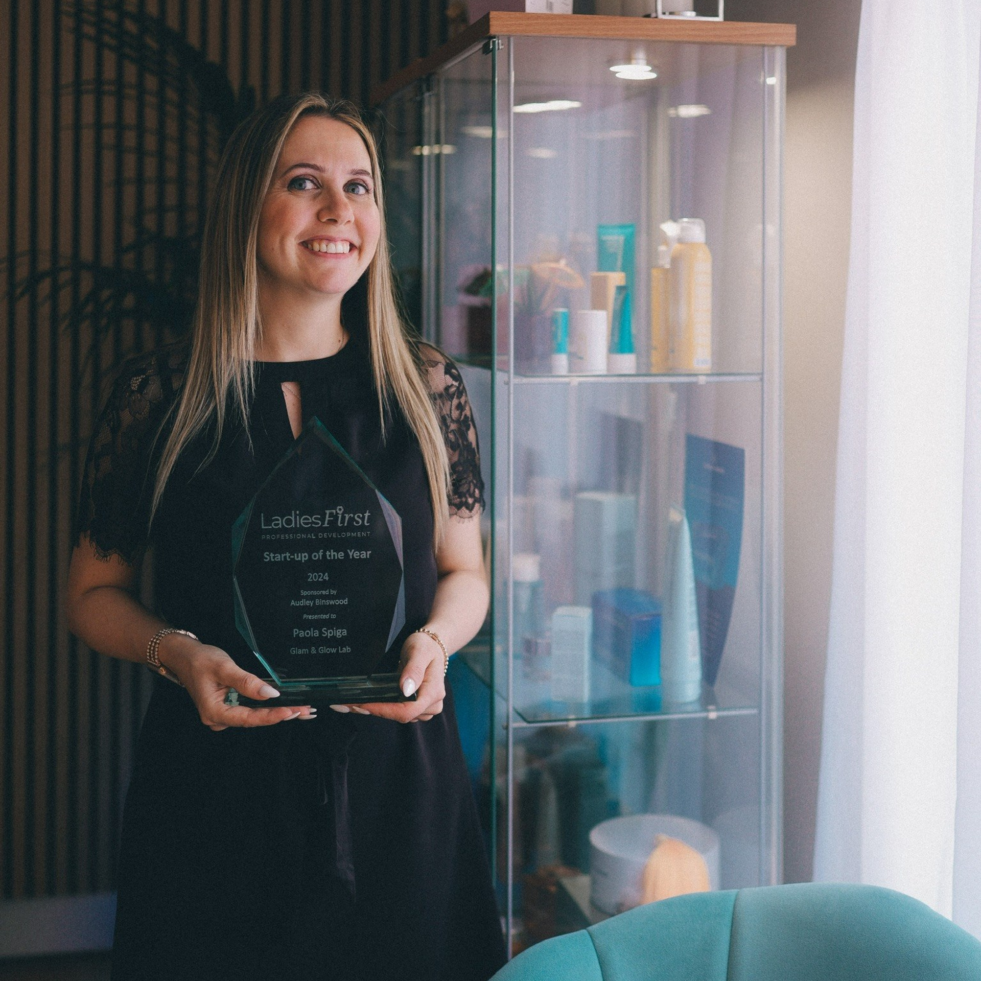 Irina Zoteeva Feedback photographer in Solihull and Birmingham. Creative Family, Brand, Boudoir and Wedding Photographer in Solihull & Birmingham Irina Zoteeva