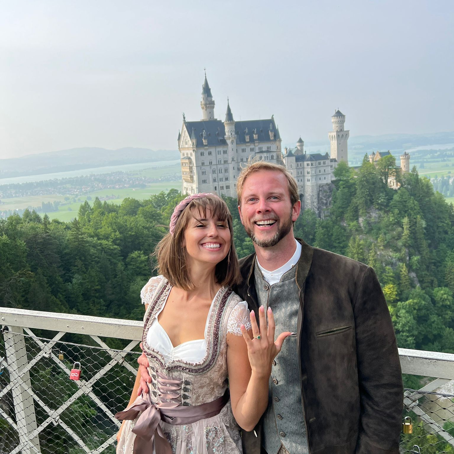 REVIEWS. Couple & wedding photographer based in Bavaria Germany Alps I ForLoveLegends