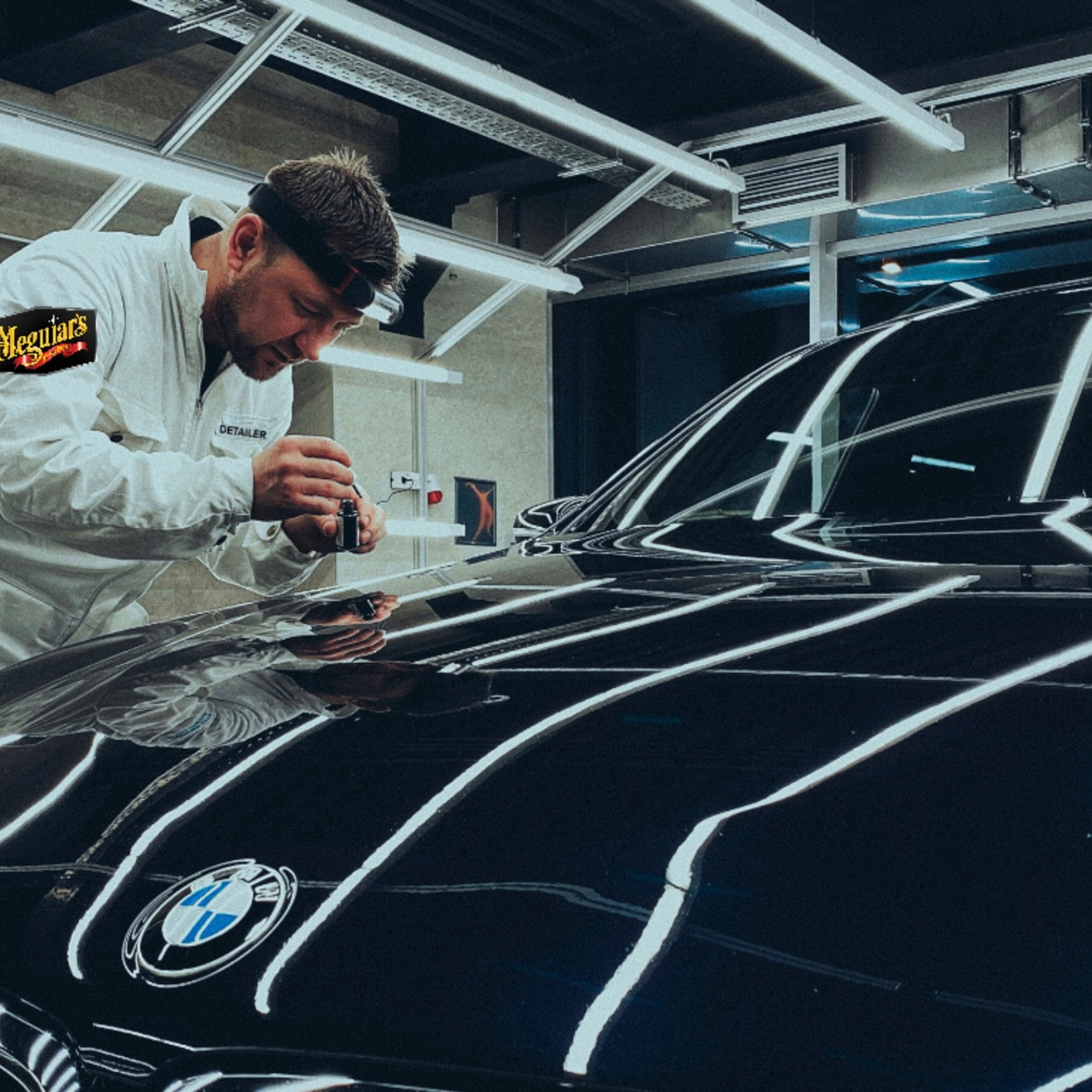 Самая дорогая деталь  в машине это кузов за которым ухаживает мастер детейлинга 