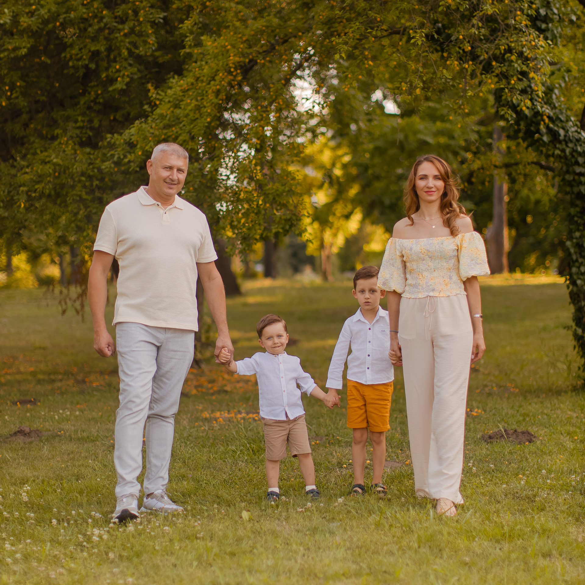 Opinii. Fotograf Moldova | Fotograf Chișinău | Fotograf de familie Chișinău |Fotograf Botez | Fotograf Însărcinate Moldova | Fotograf Neworn