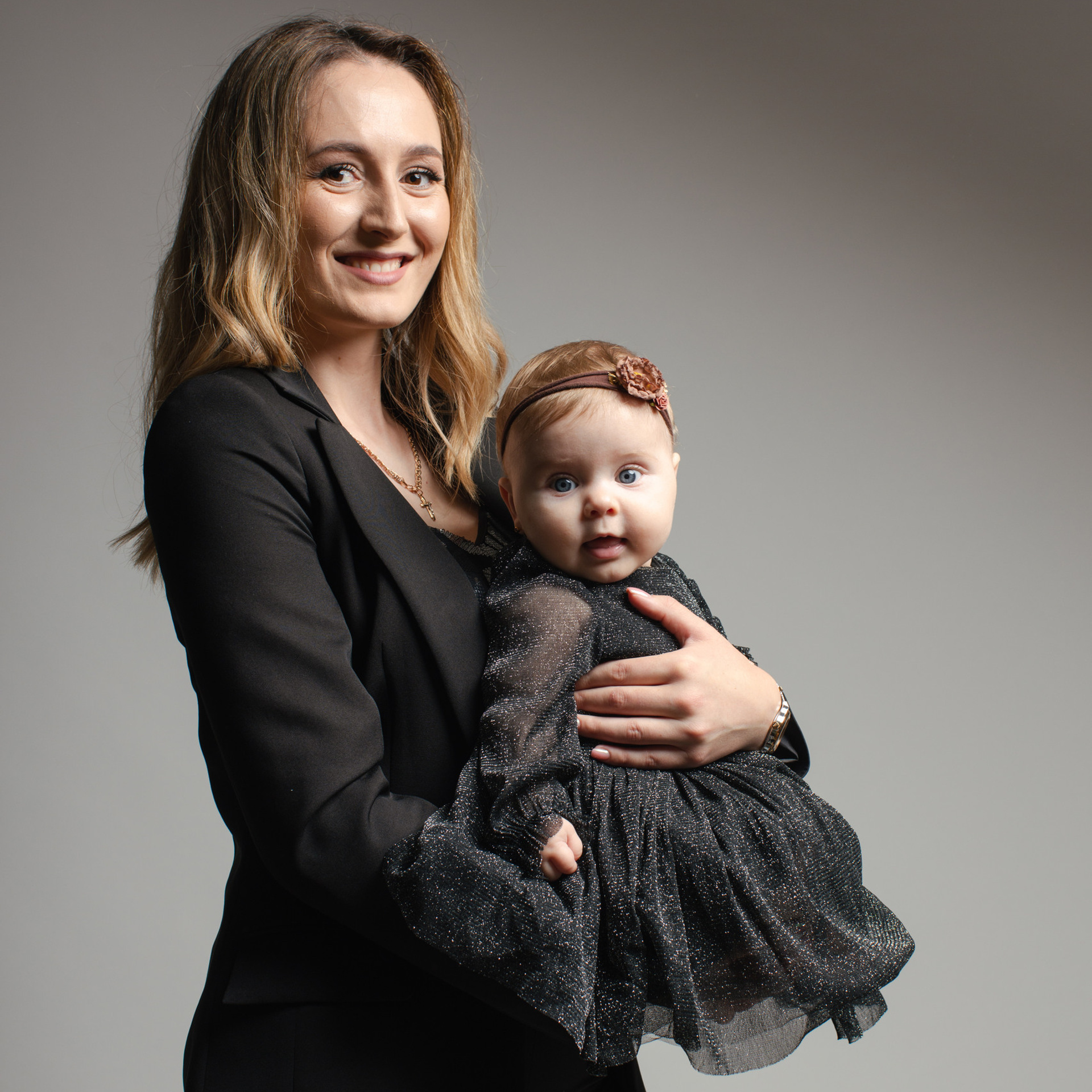 Opinii. Fotograf Moldova | Fotograf Chișinău | Fotograf de familie Chișinău |Fotograf Botez | Fotograf Însărcinate Moldova | Fotograf Neworn