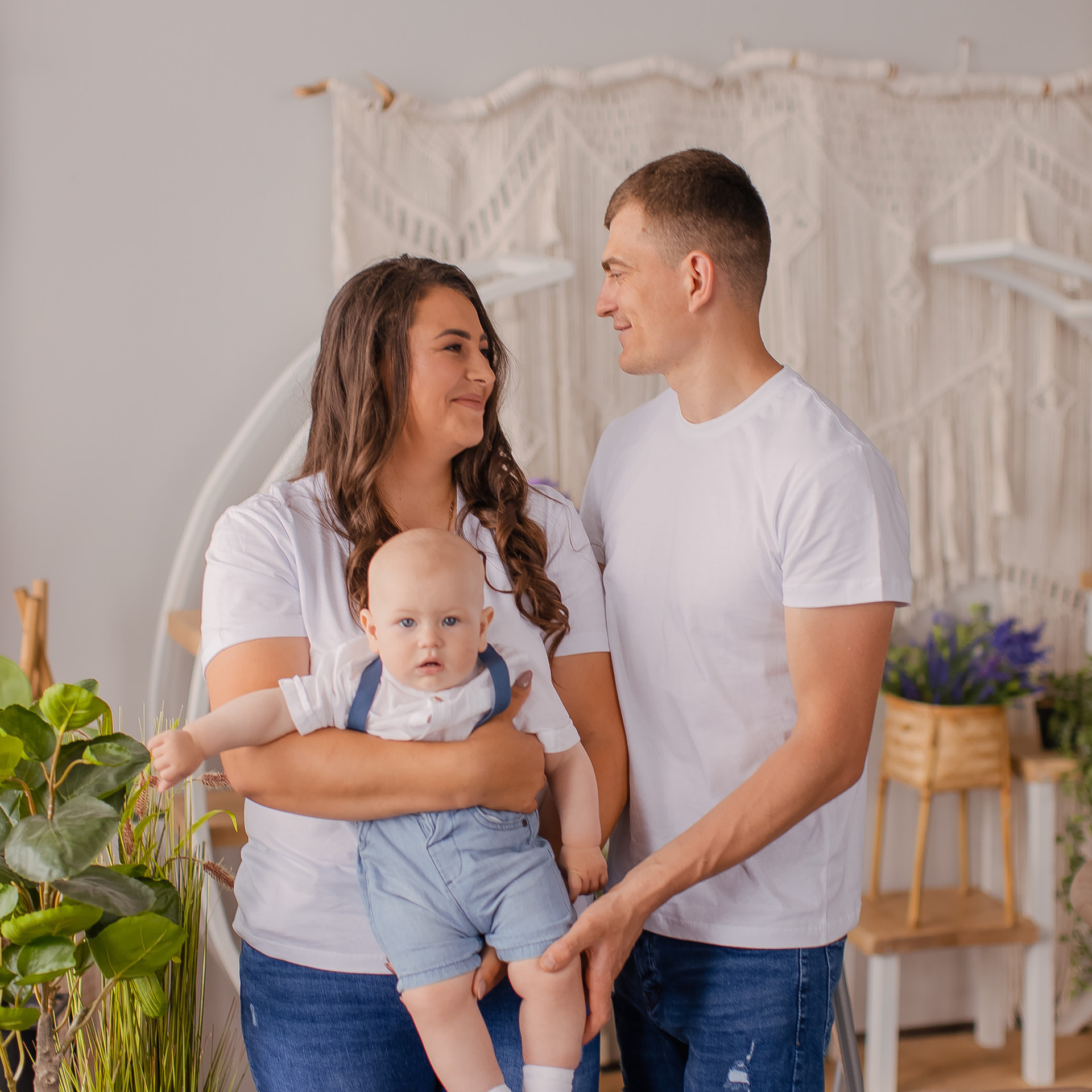 Opinii. Fotograf Moldova | Fotograf Chișinău | Fotograf de familie Chișinău |Fotograf Botez | Fotograf Însărcinate Moldova | Fotograf Neworn