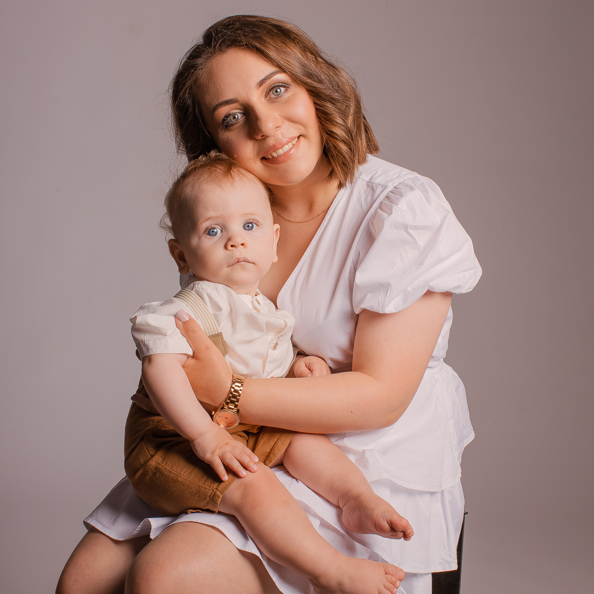 Opinii. Fotograf Moldova | Fotograf Chișinău | Fotograf de familie Chișinău |Fotograf Botez | Fotograf Însărcinate Moldova | Fotograf Neworn