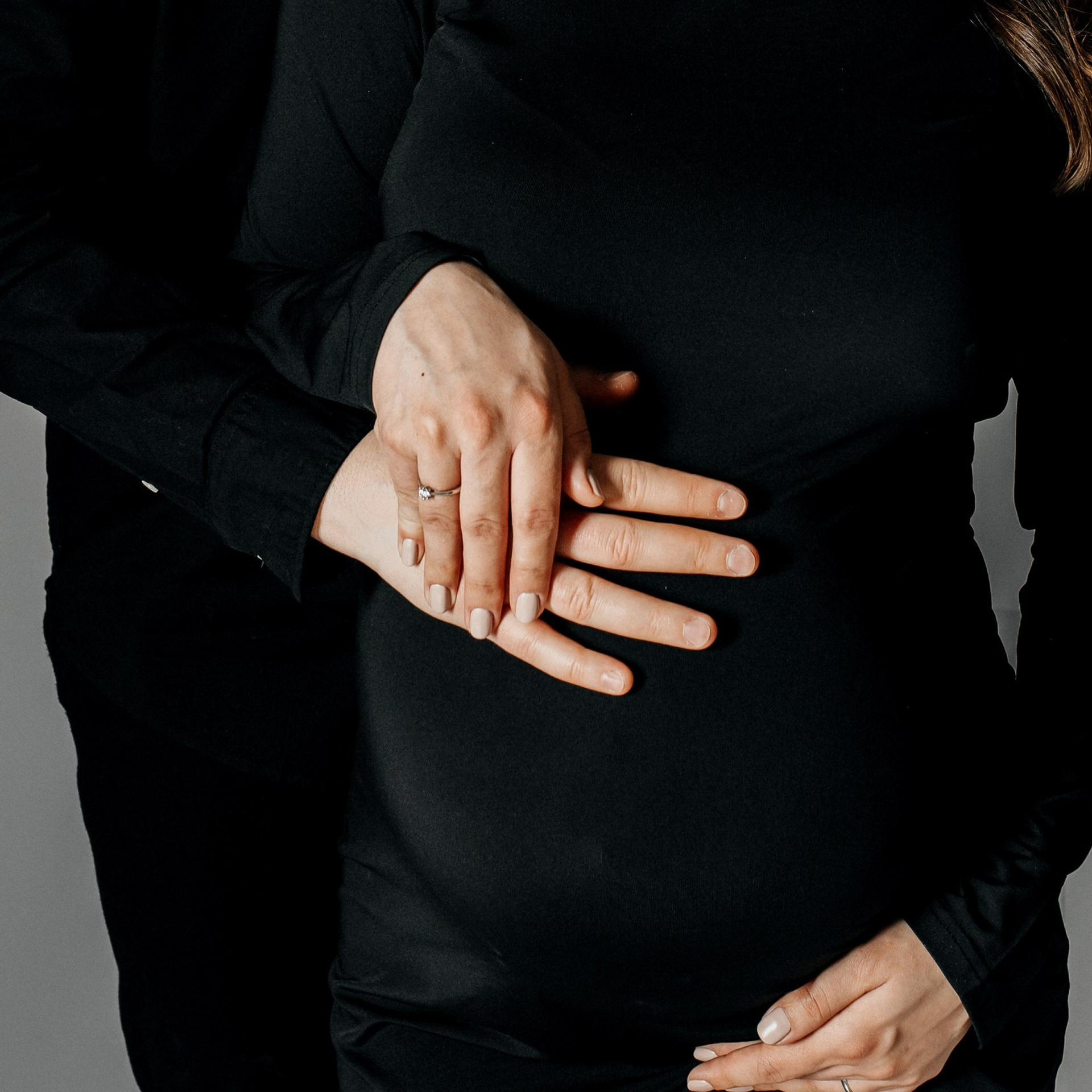 Schwangerschaftsfotografie – Einzigartige Erinnerungen von Anna Saribekyan | Maternity Shooting. Anna Saribekyan – Beste Hochzeitsfotografin in Würzburg, Top 10 in Deutschland
