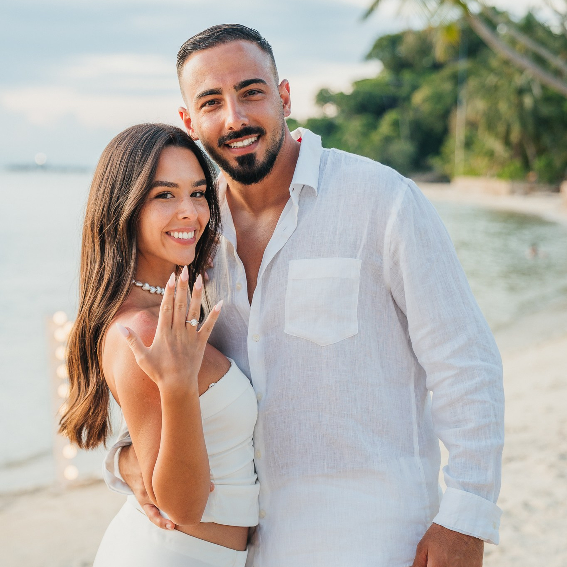 Photo. Romantic proposal on Koh Samui, Thailand