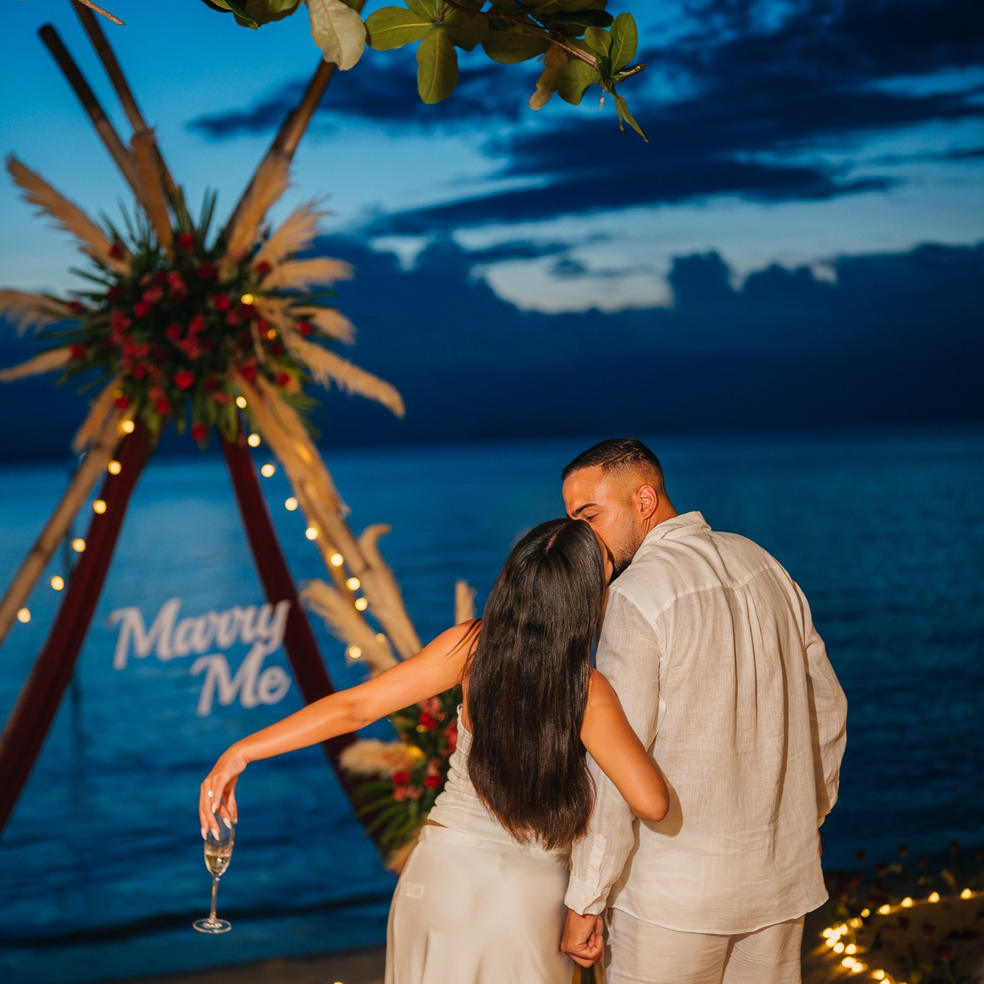 Photo. Romantic proposal on Koh Samui, Thailand