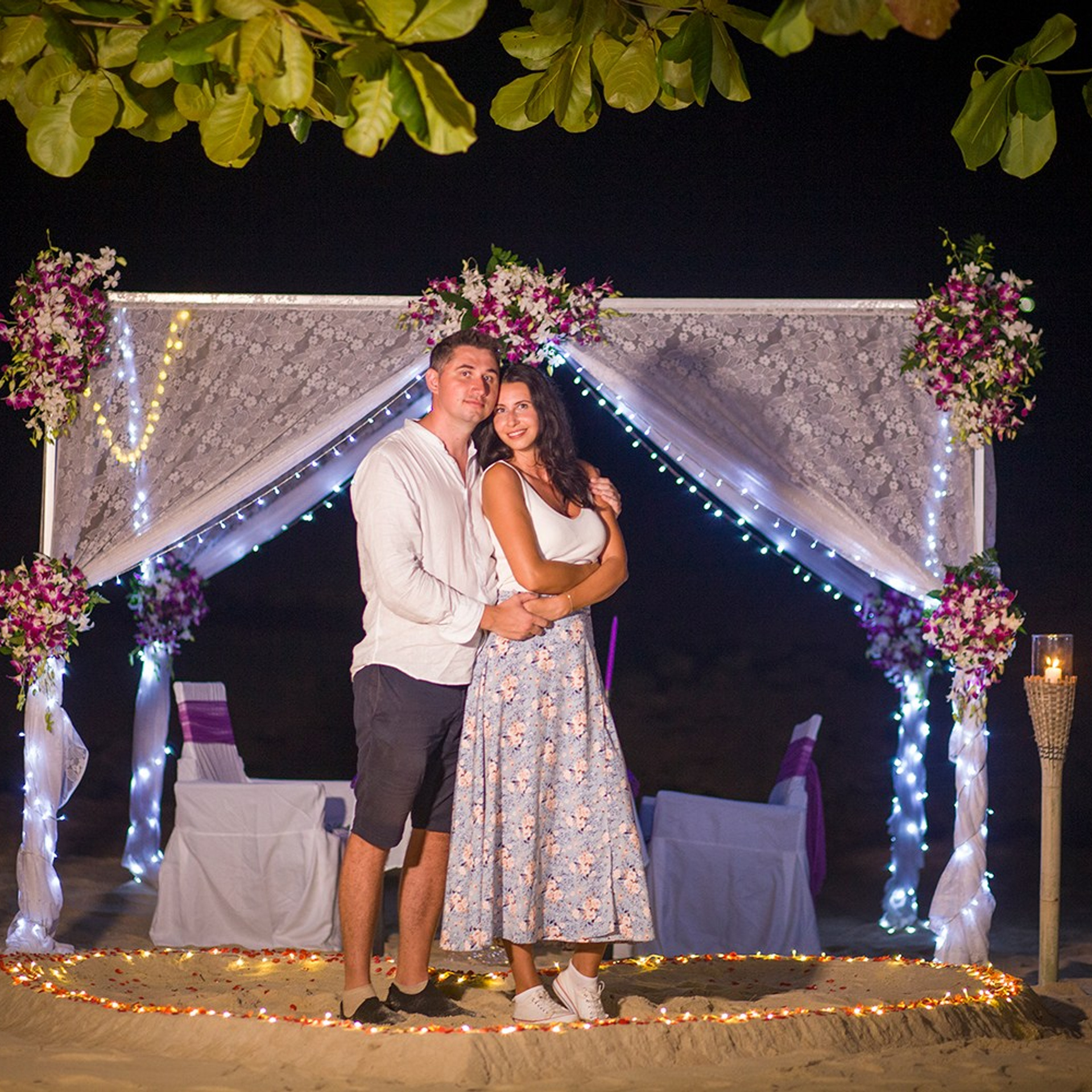 Photo. Romantic proposal on Koh Samui, Thailand