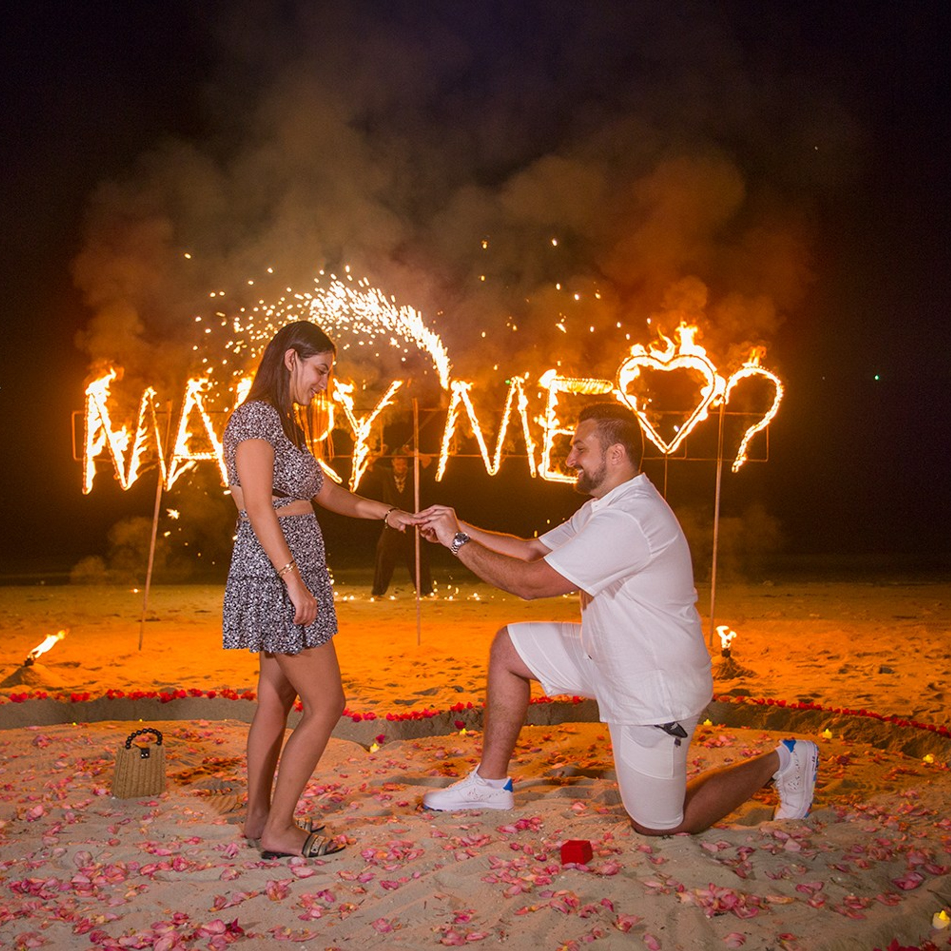 Photo. Romantic proposal on Koh Samui, Thailand