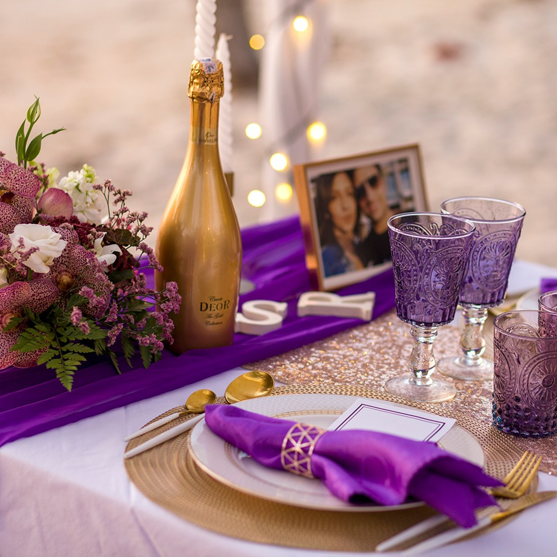 Photo. Romantic proposal on Koh Samui, Thailand