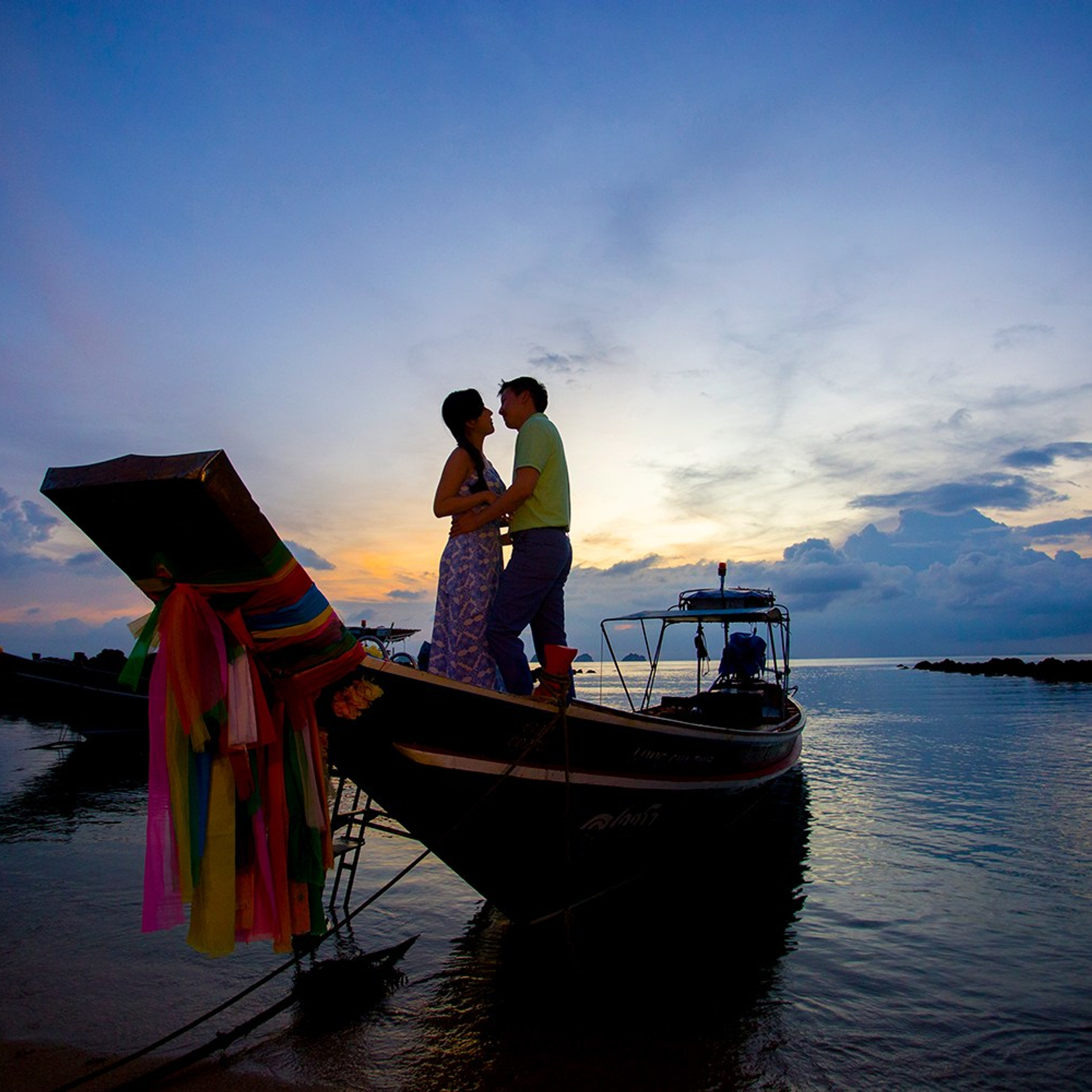 Photo. Romantic proposal on Koh Samui, Thailand
