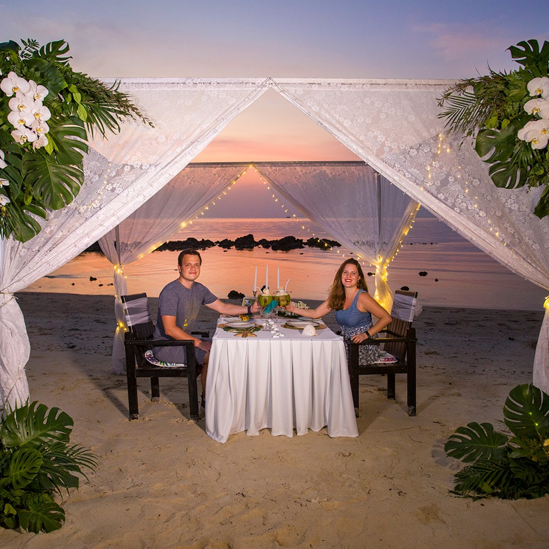 Photo. Romantic proposal on Koh Samui, Thailand