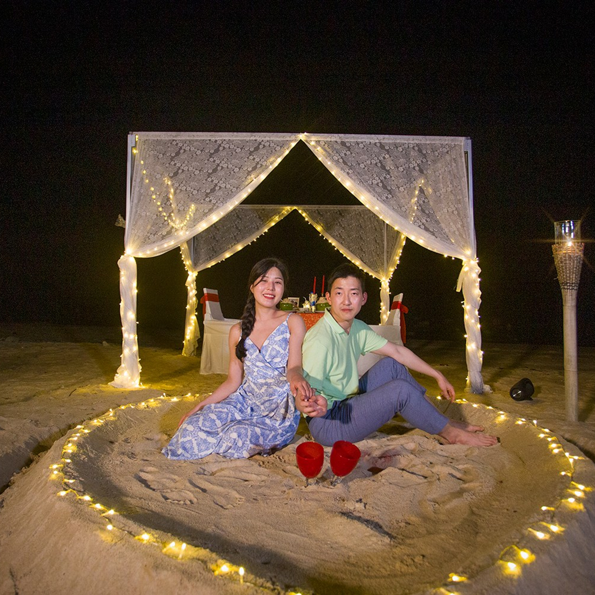 Photo. Romantic proposal on Koh Samui, Thailand