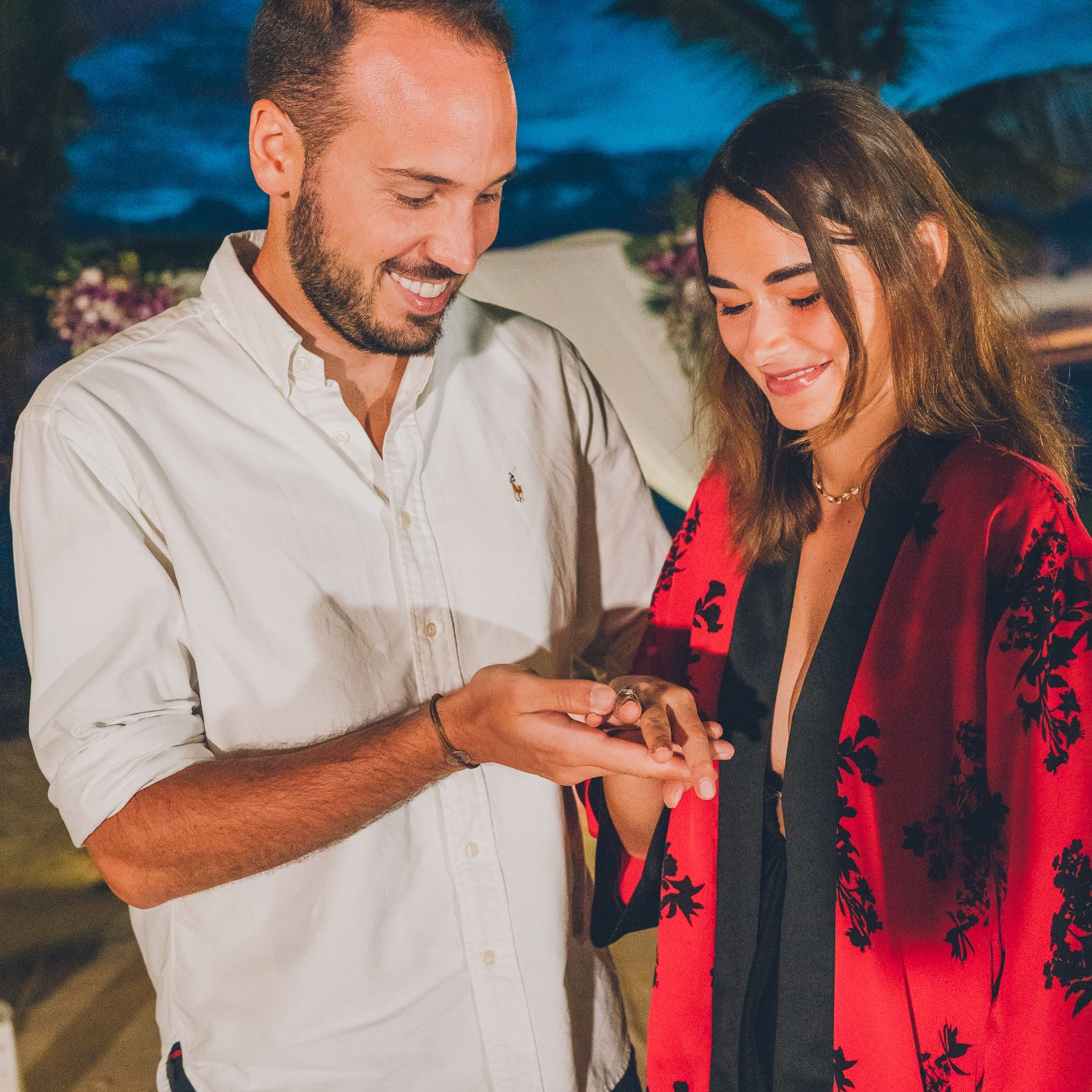 Photo. Romantic proposal on Koh Samui, Thailand