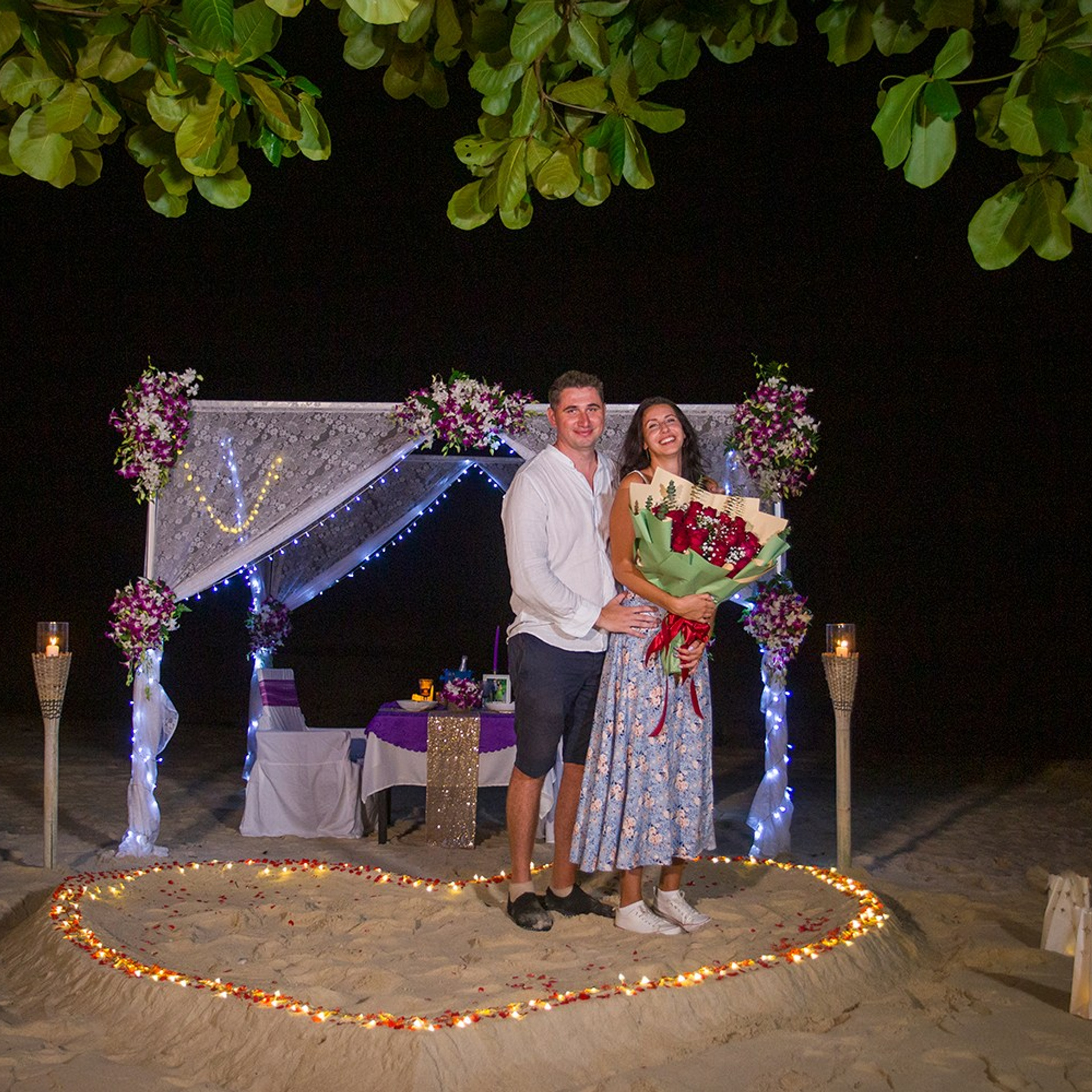Photo. Romantic proposal on Koh Samui, Thailand