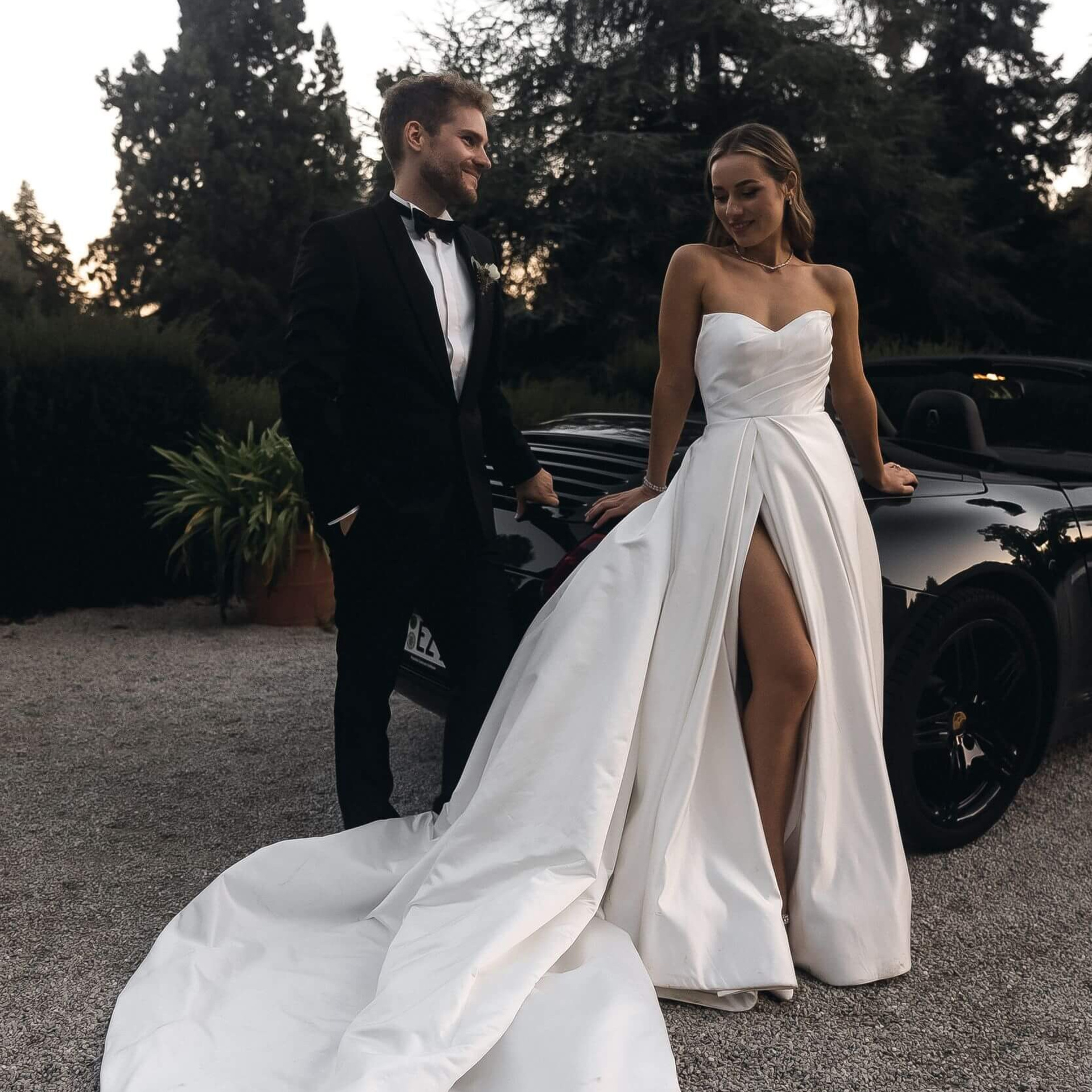 couple at kronberg castle