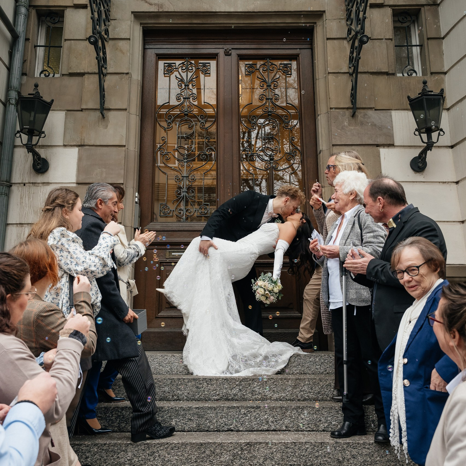 Civil Wedding at Frankfurt Römer for Two. Wedding photographer & videographer Frankfurt | Denis Mirosnik