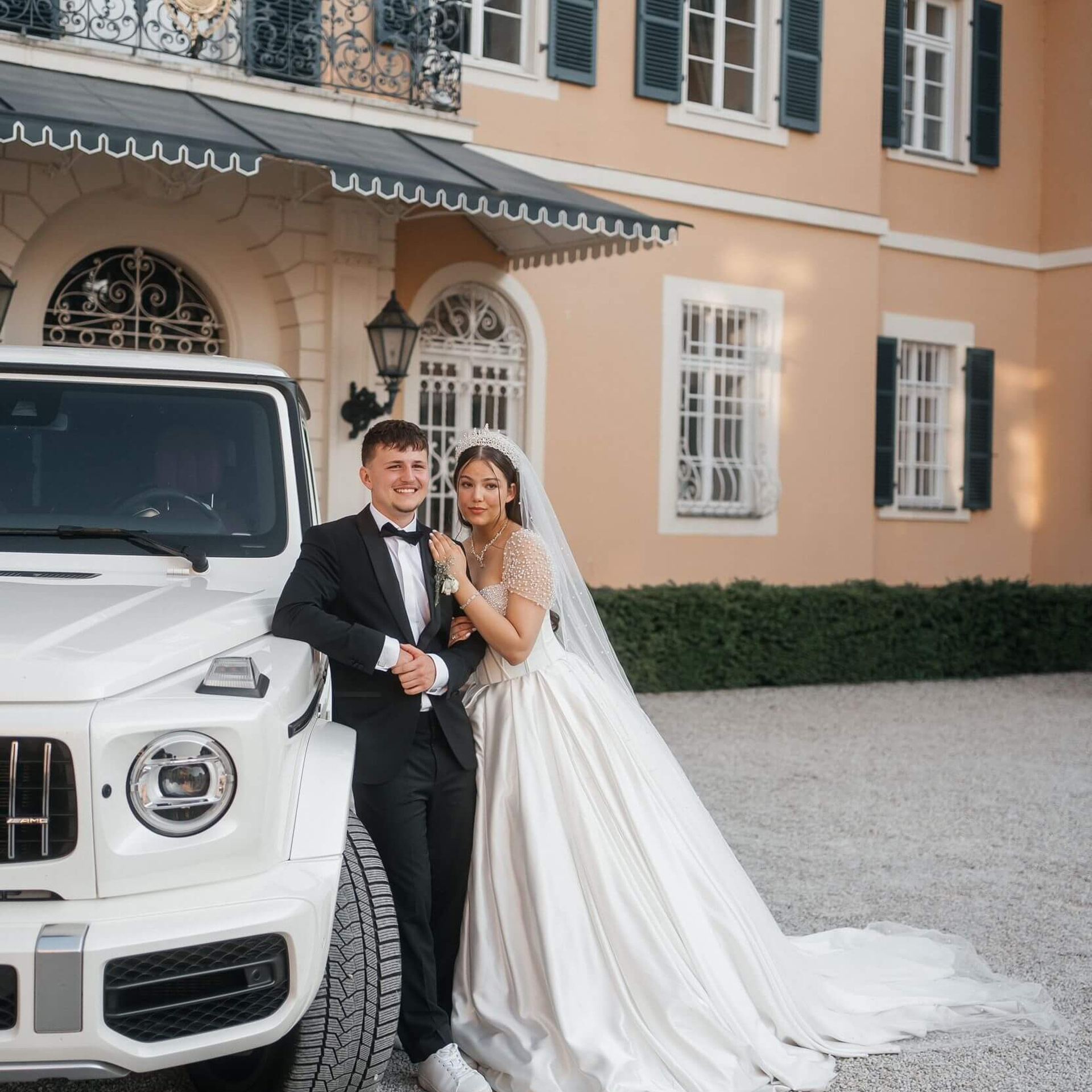 bridal couple at schloss johannisberg
