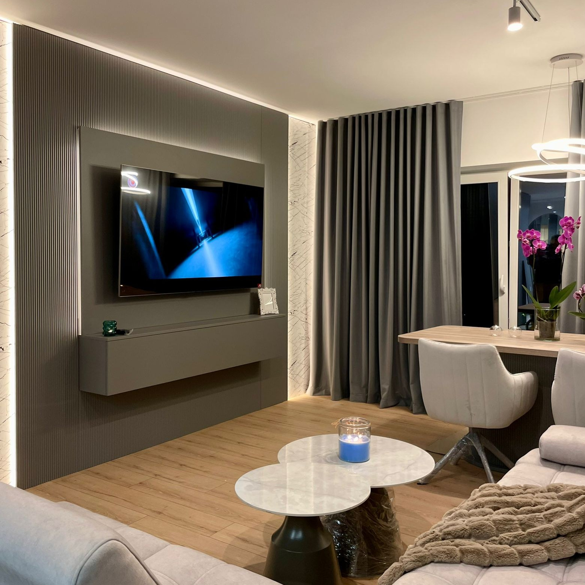 The Grey Orchid – Eleganță în Design Interior. IONESCU ELENA