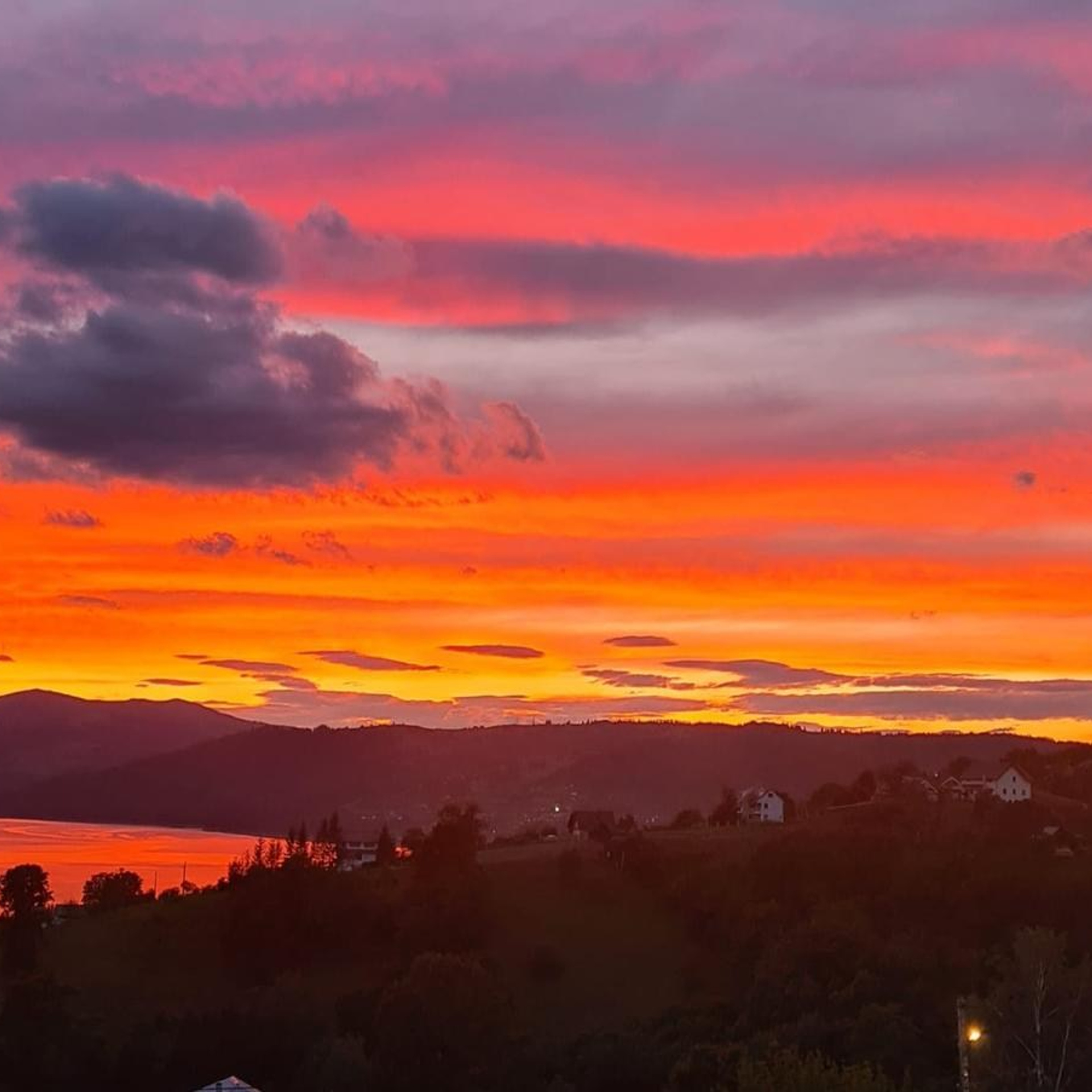 Amumi 1 – Proiect Design Interior Modern. IONESCU ELENA