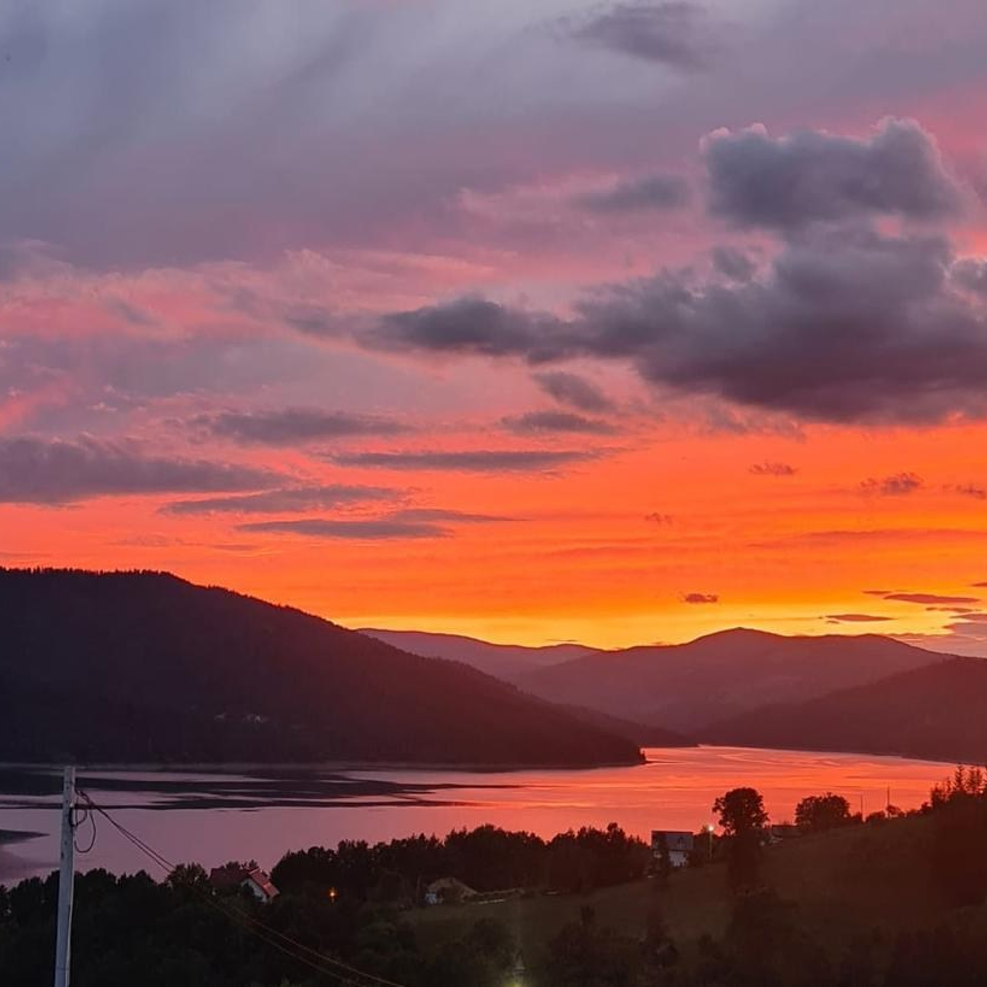 Amumi 1 – Proiect Design Interior Modern. IONESCU ELENA