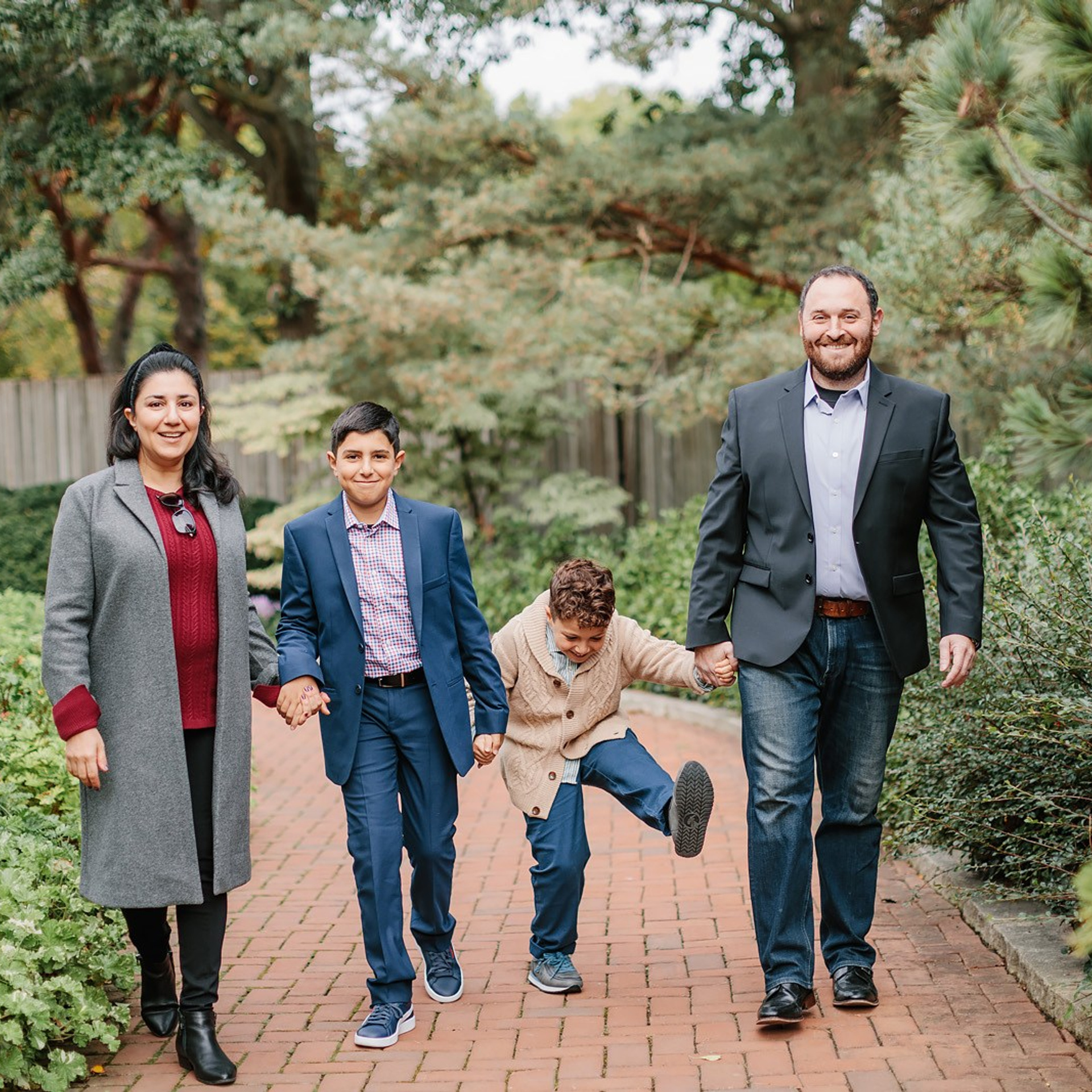 Reviews. Wedding family event photographer in Chicago Nick Yushevich