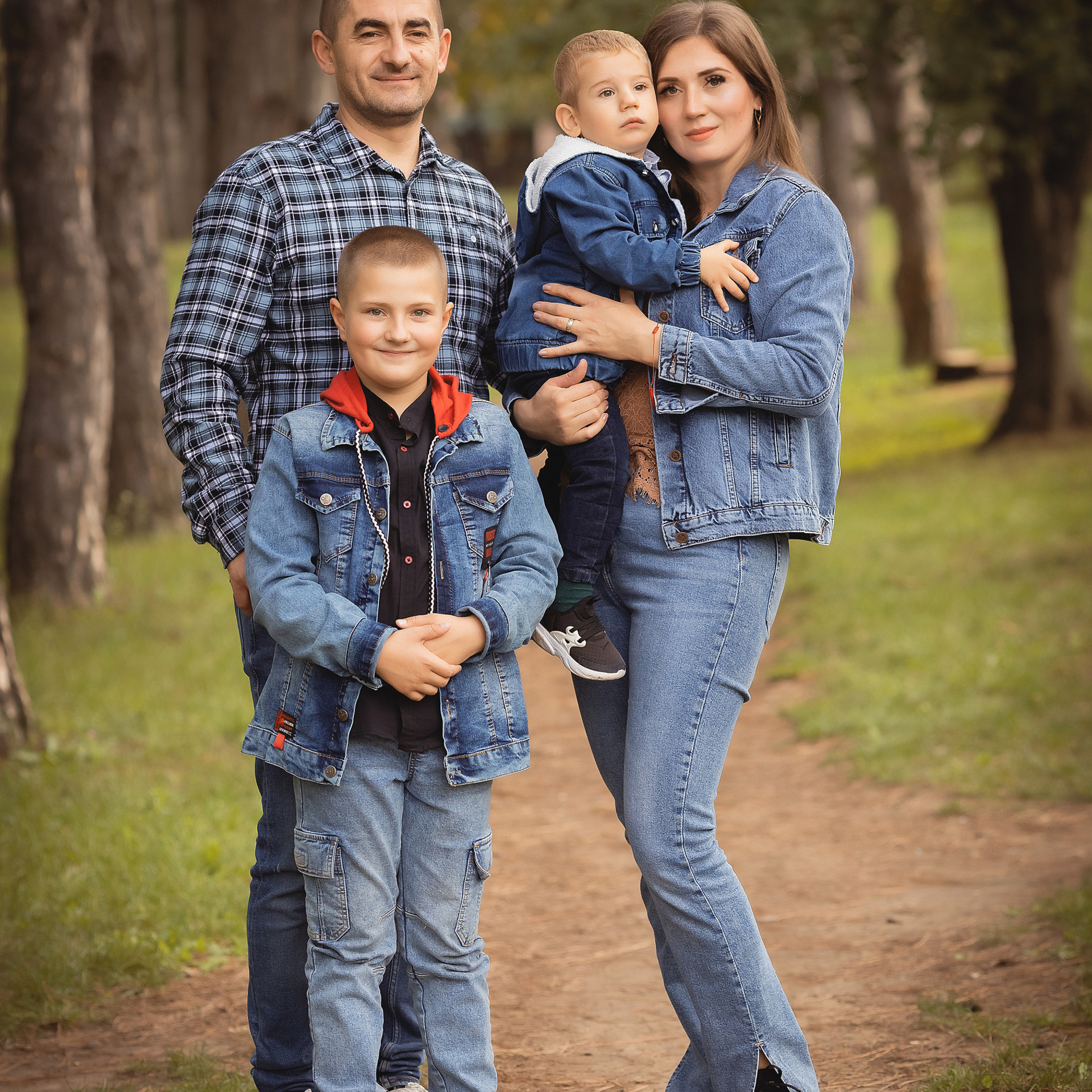 RECENZII. Fotograf de familie la Ungheni și Reggio-Emilia, Alessia Slivca