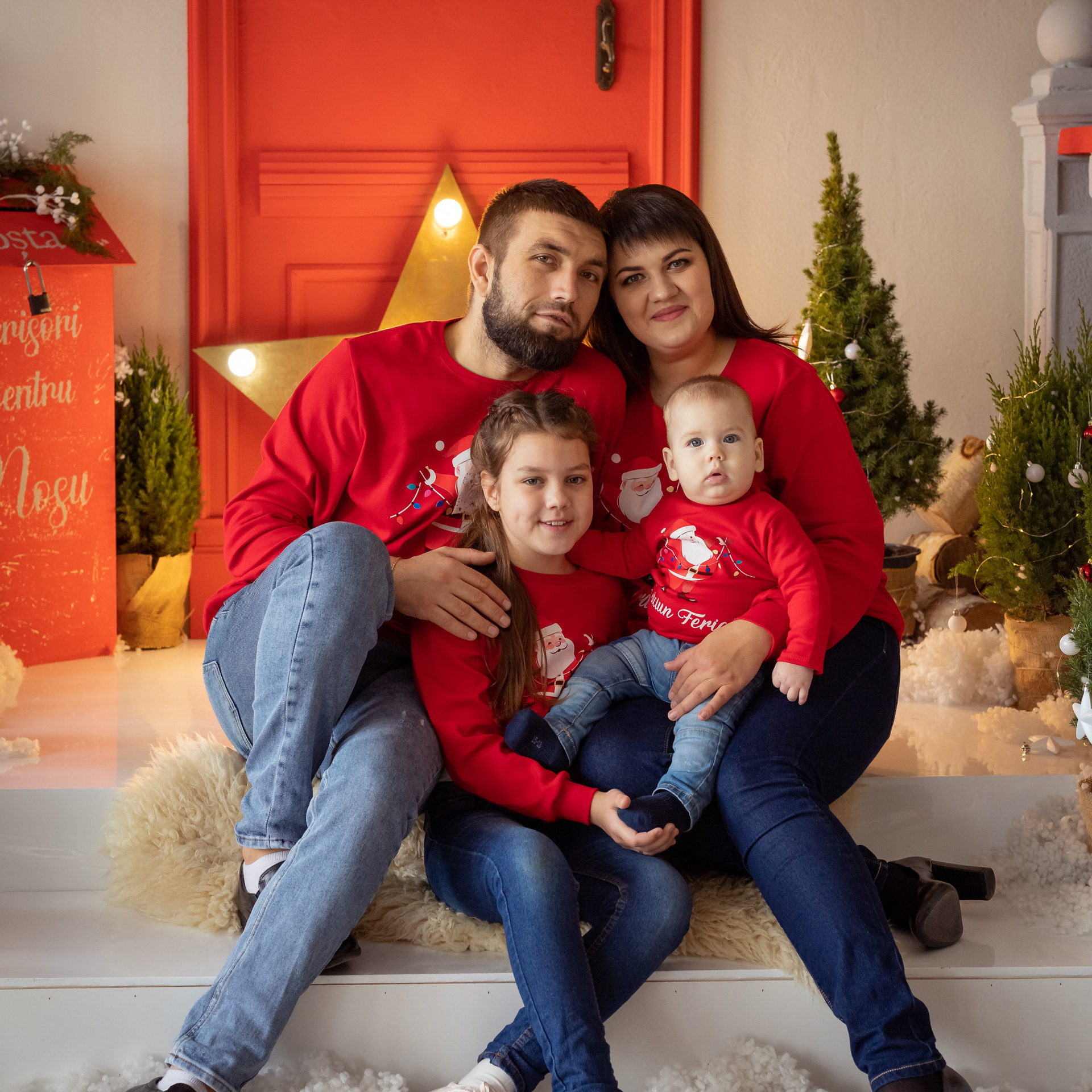 RECENZII. Fotograf de familie la Ungheni și Reggio-Emilia, Alessia Slivca