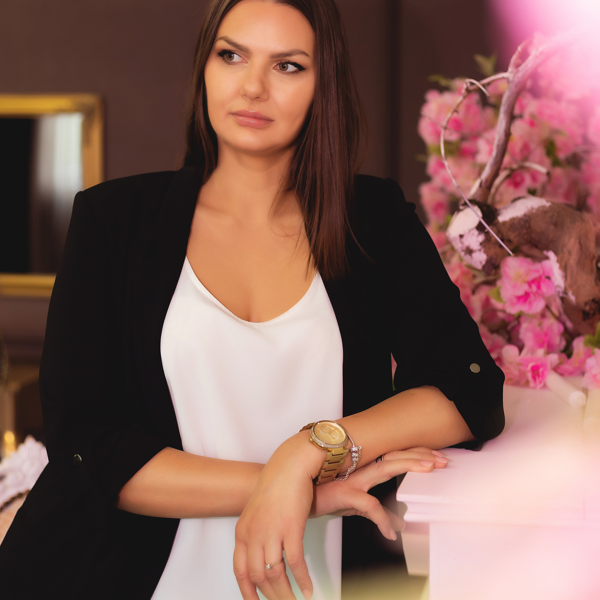 RECENZII. Fotograf de familie la Ungheni și Reggio-Emilia, Alessia Slivca