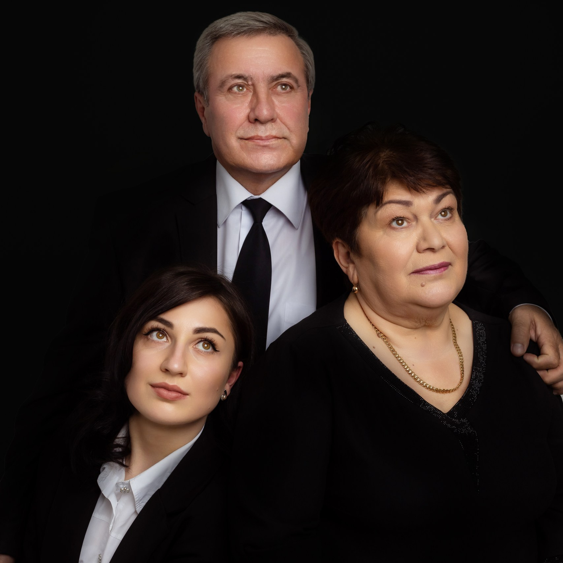 RECENZII. Fotograf de familie la Ungheni și Reggio-Emilia, Alessia Slivca